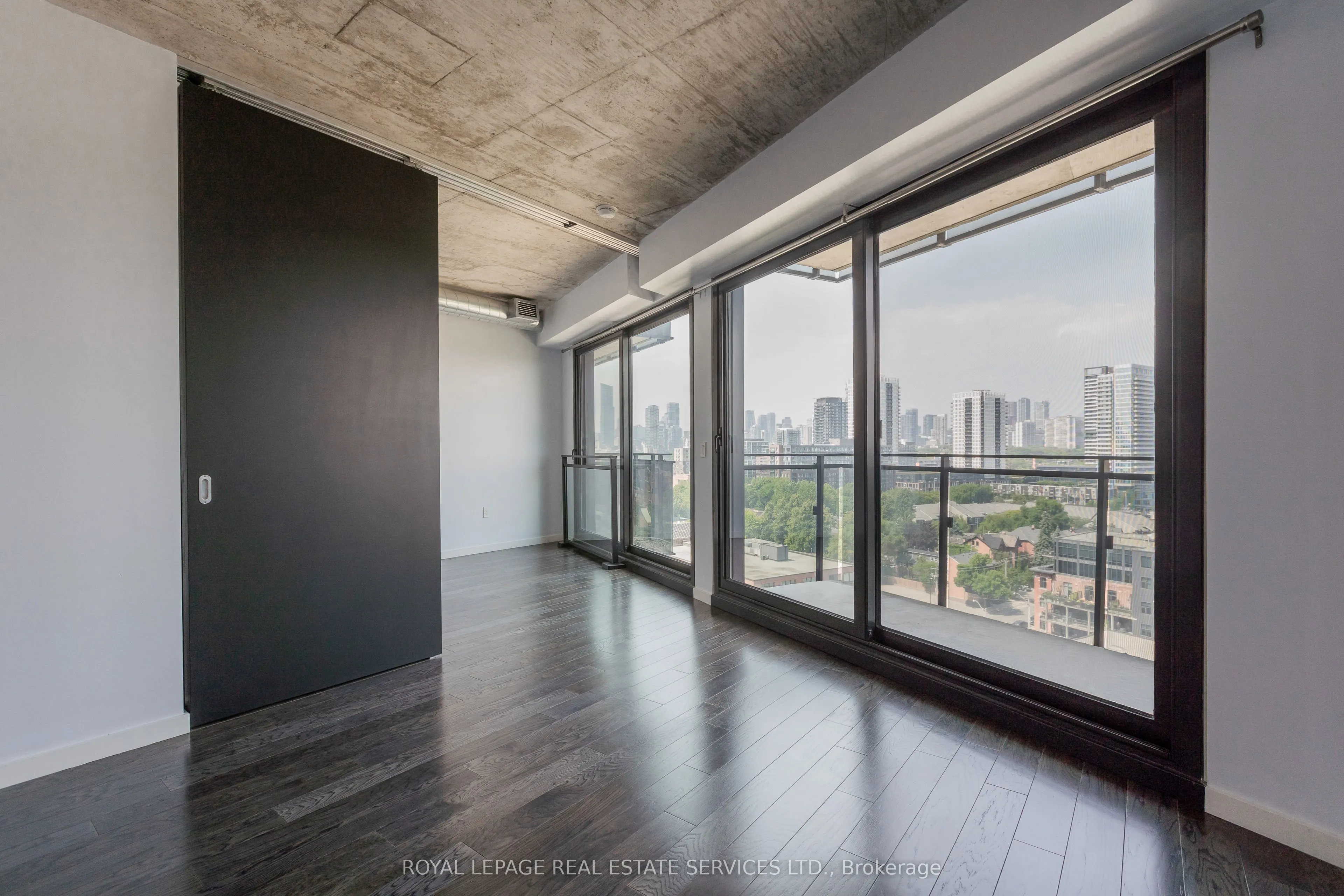 51 Trolley Crescent, #1301