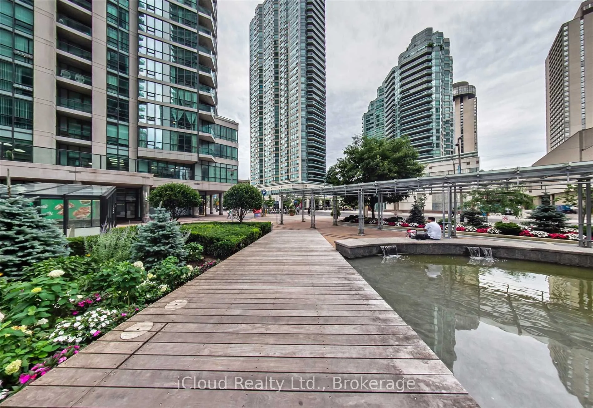 16 Harbour Street, #3408