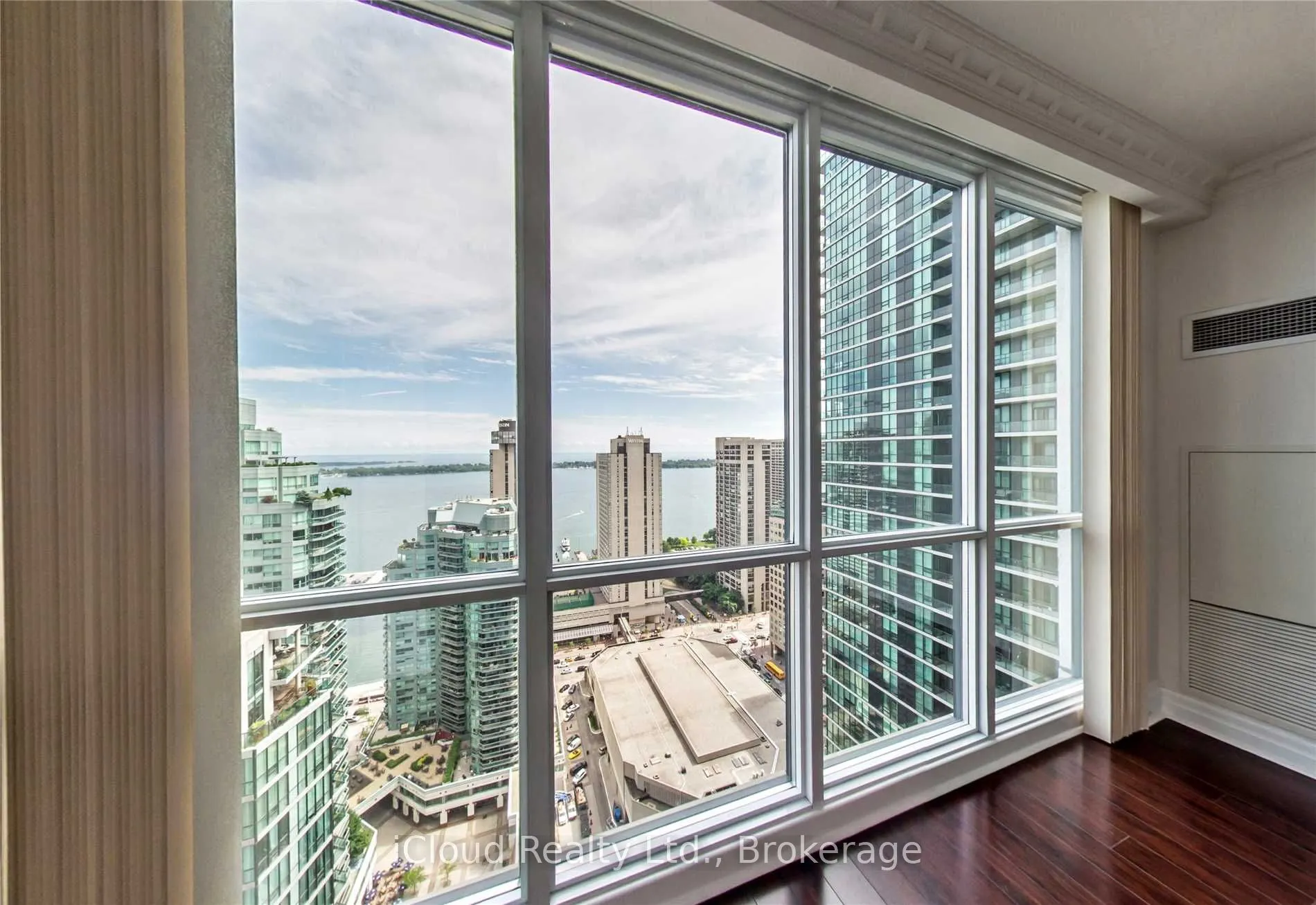 16 Harbour Street, #3408