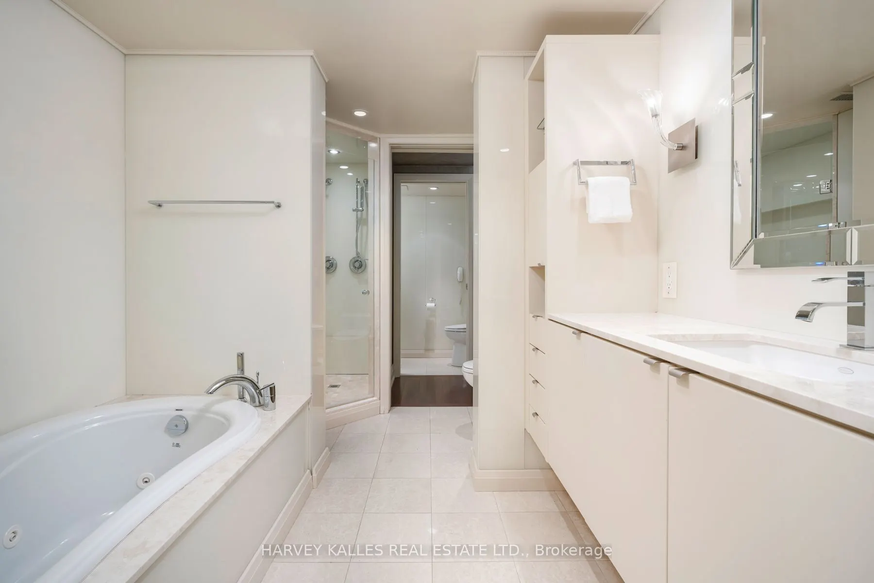 1430 Yonge Street, #1201