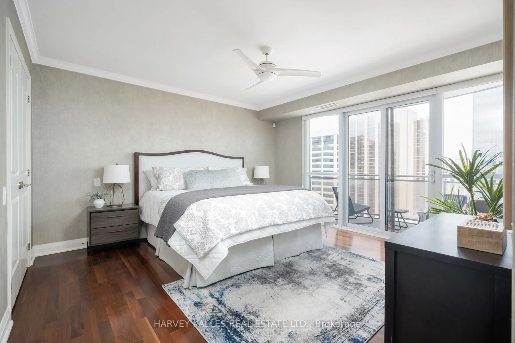 1430 Yonge Street, #1201
