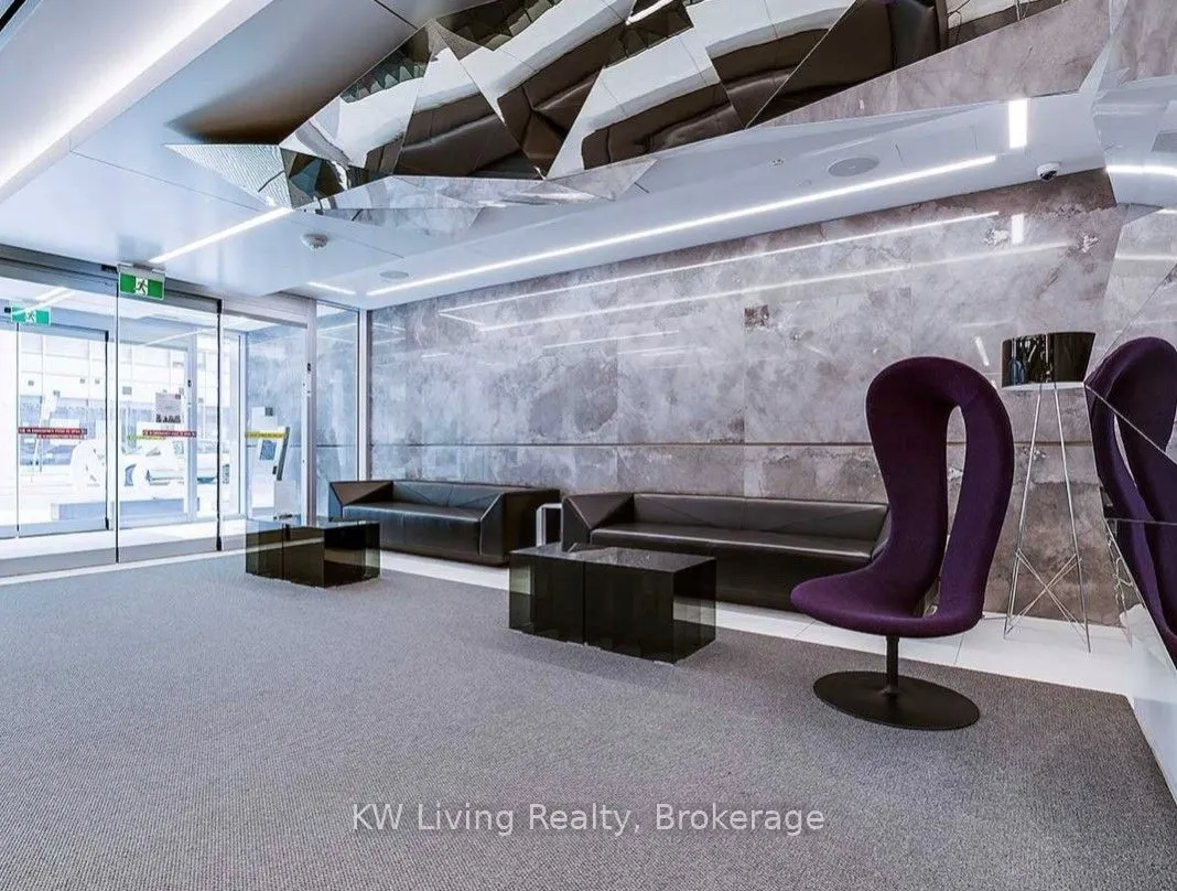 50 McCaul Street, #1109