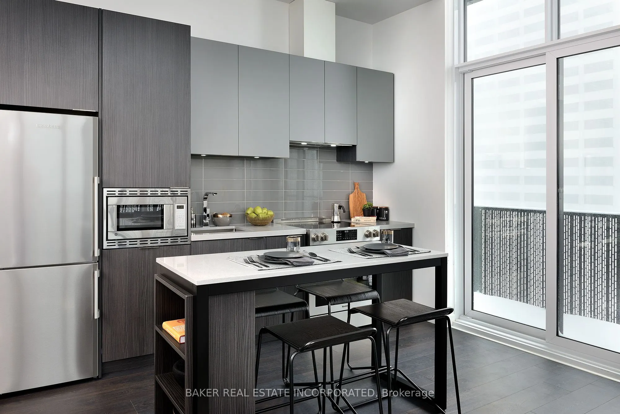15 Roehampton Avenue, #3503