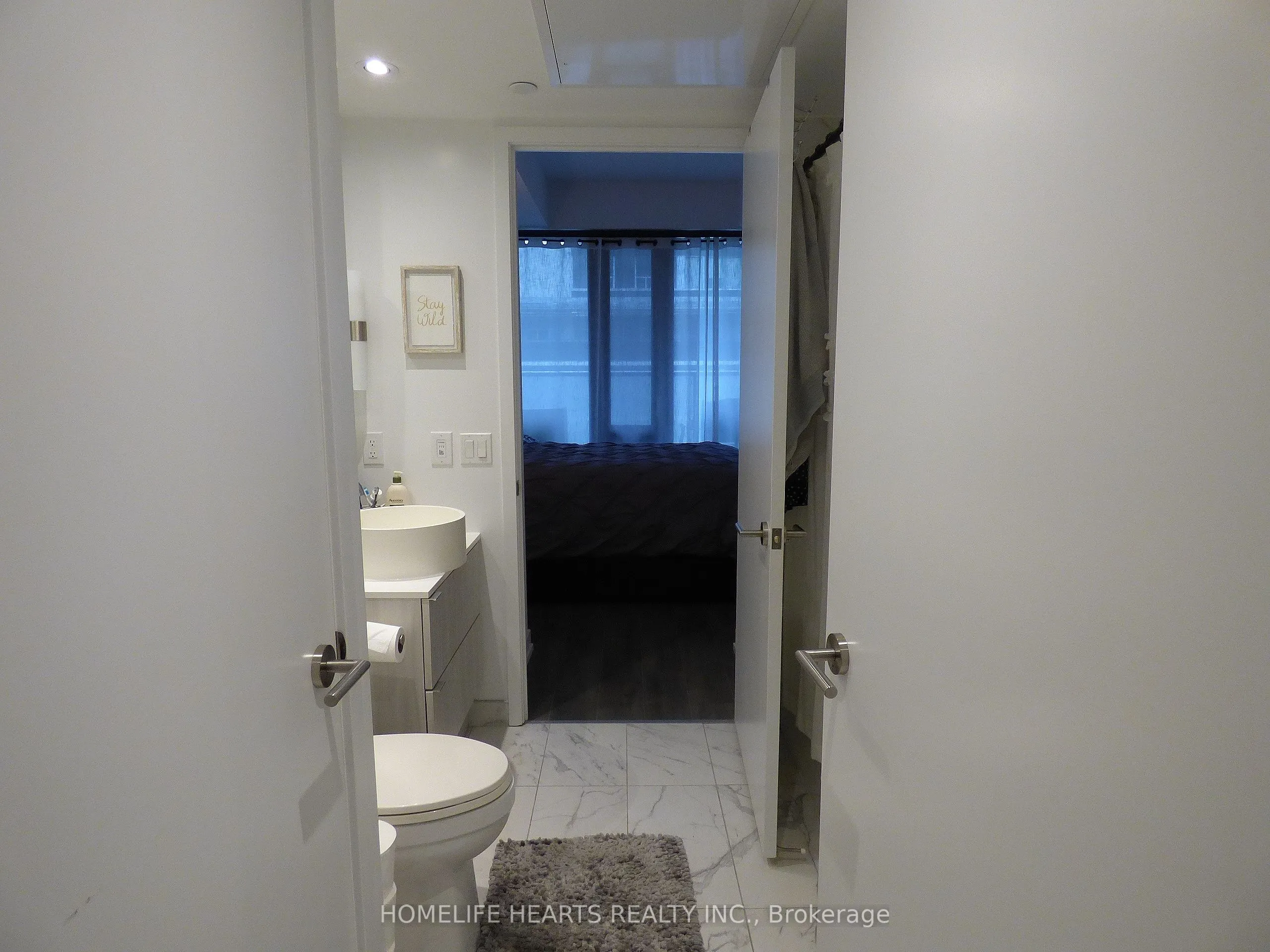 161 Roehampton Avenue, #205