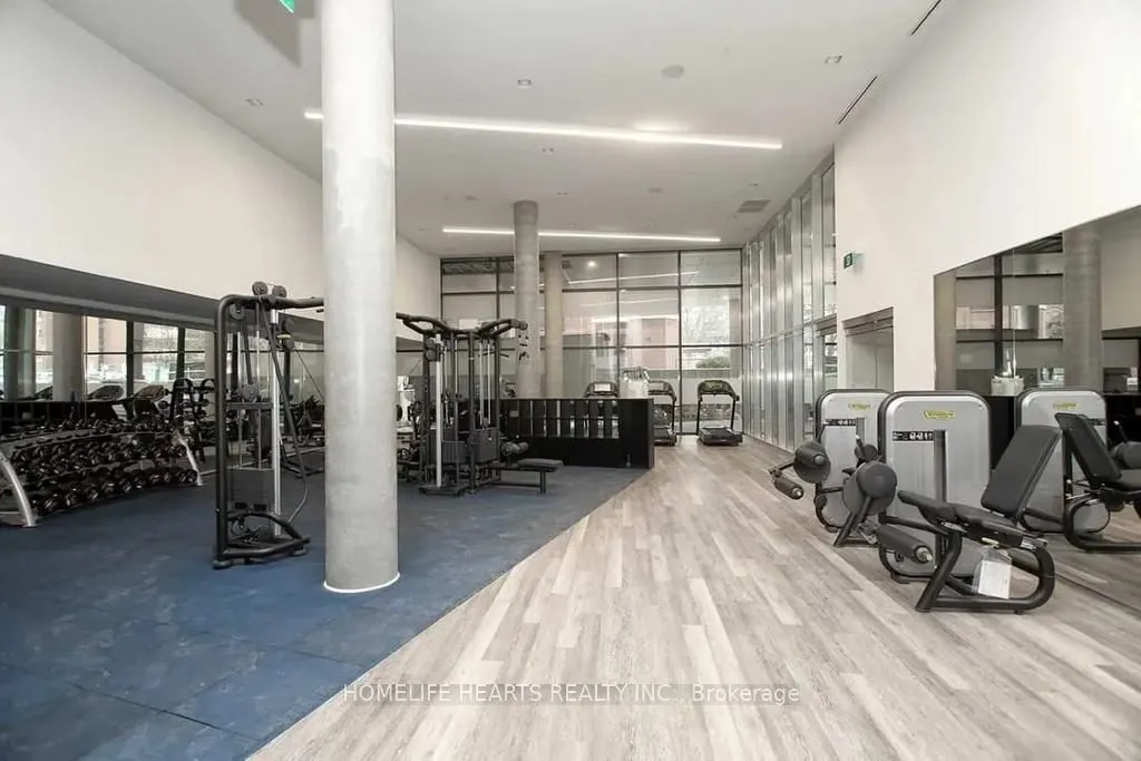 161 Roehampton Avenue, #205