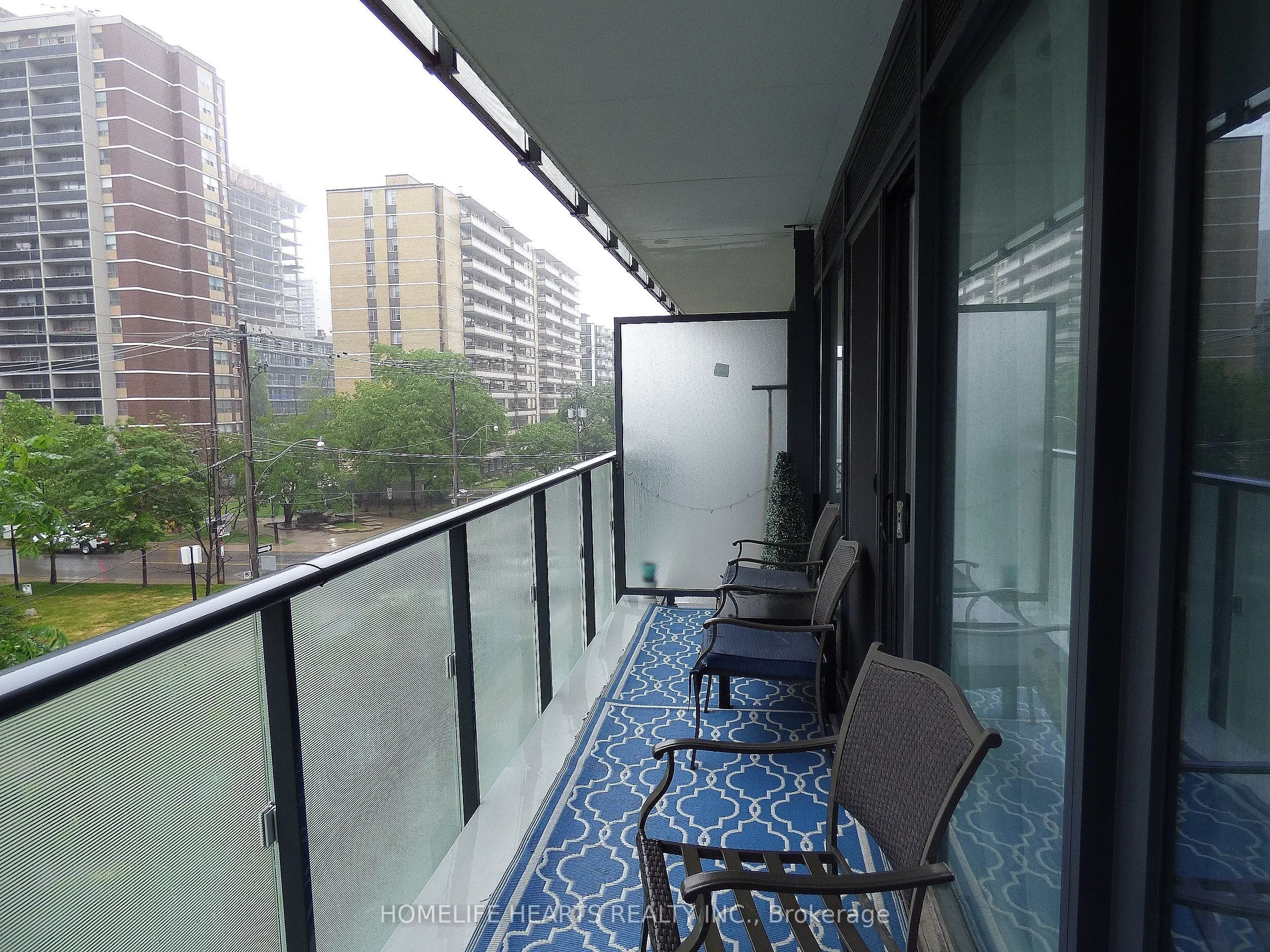 161 Roehampton Avenue, #205