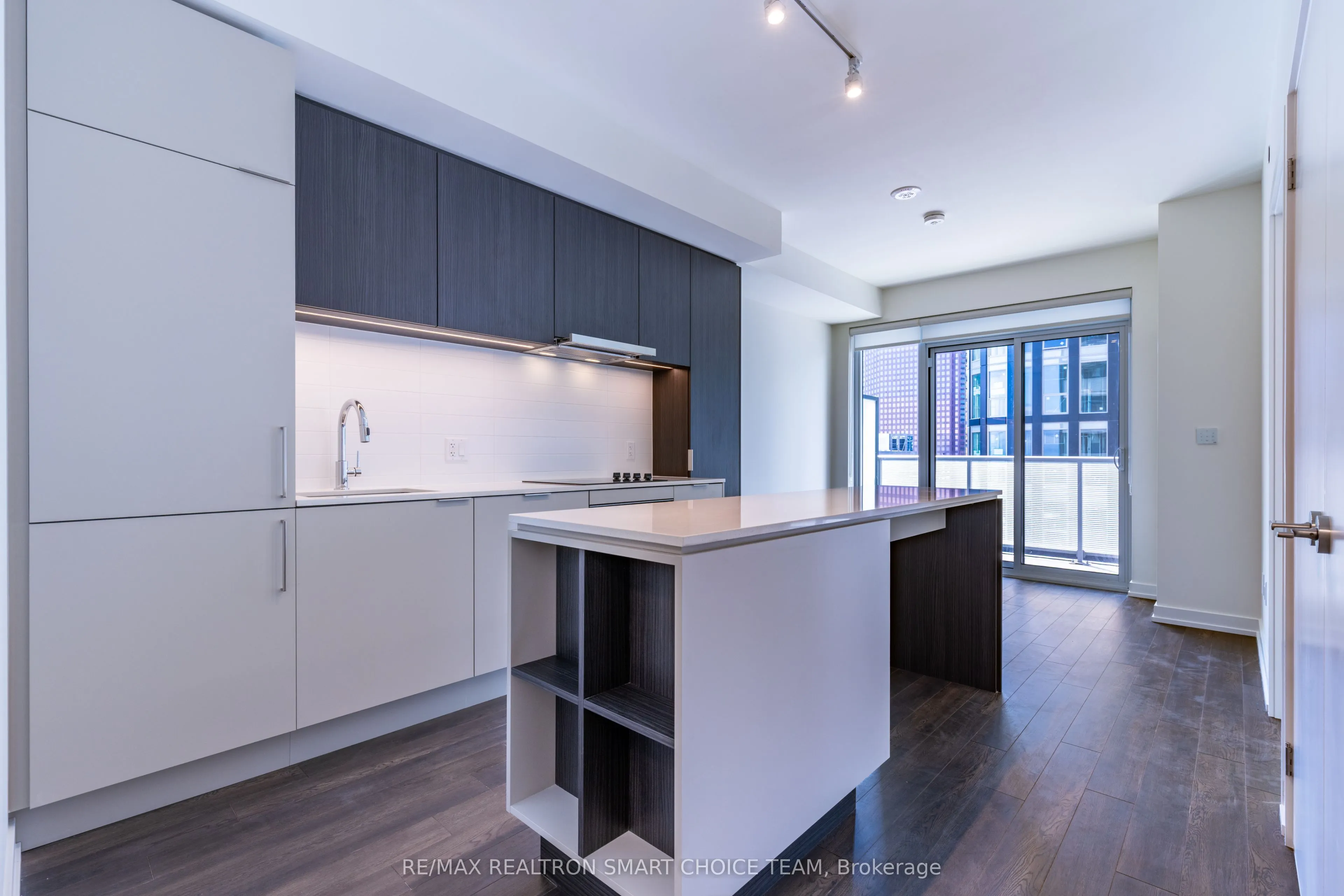 89 Church Street, #4209