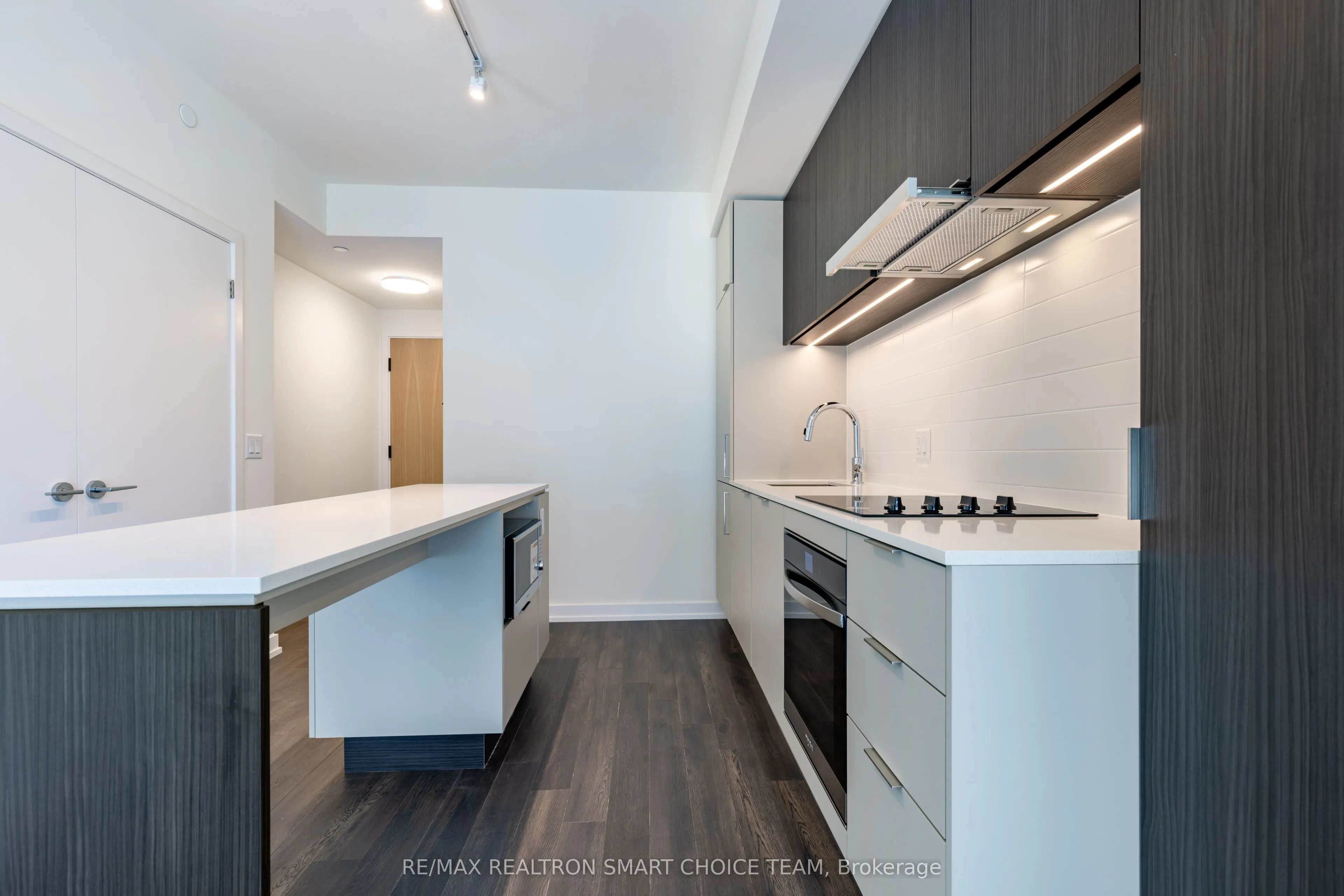 89 Church Street, #4209