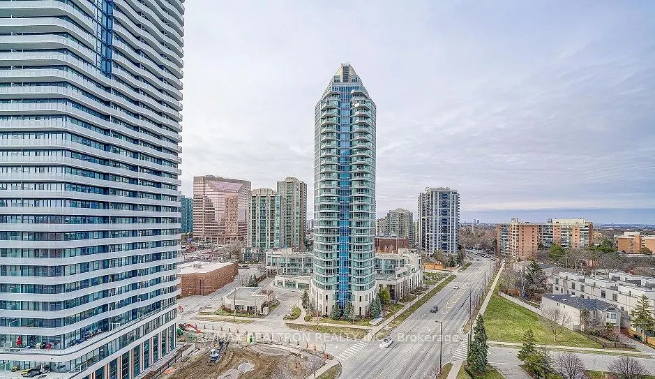 60 Byng Avenue, #811