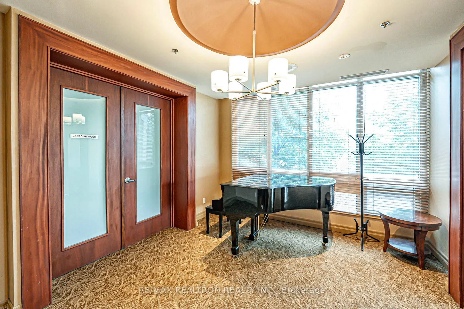 60 Byng Avenue, #811