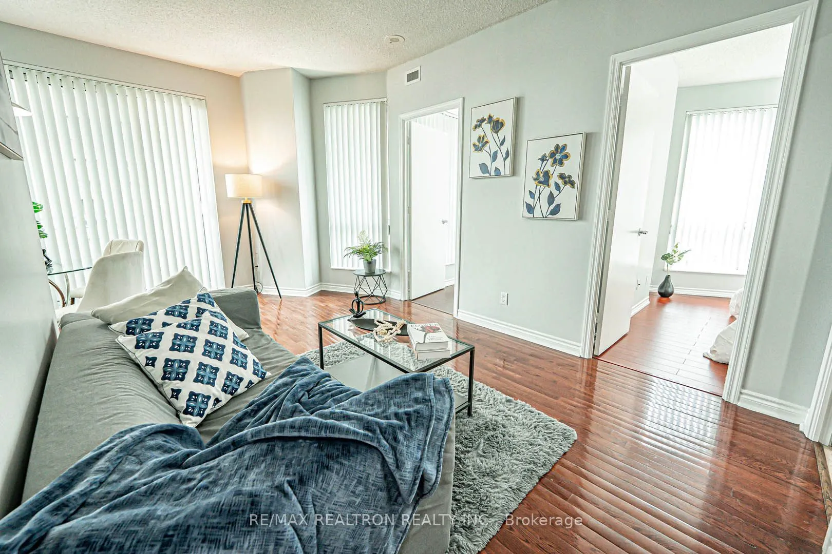 60 Byng Avenue, #811