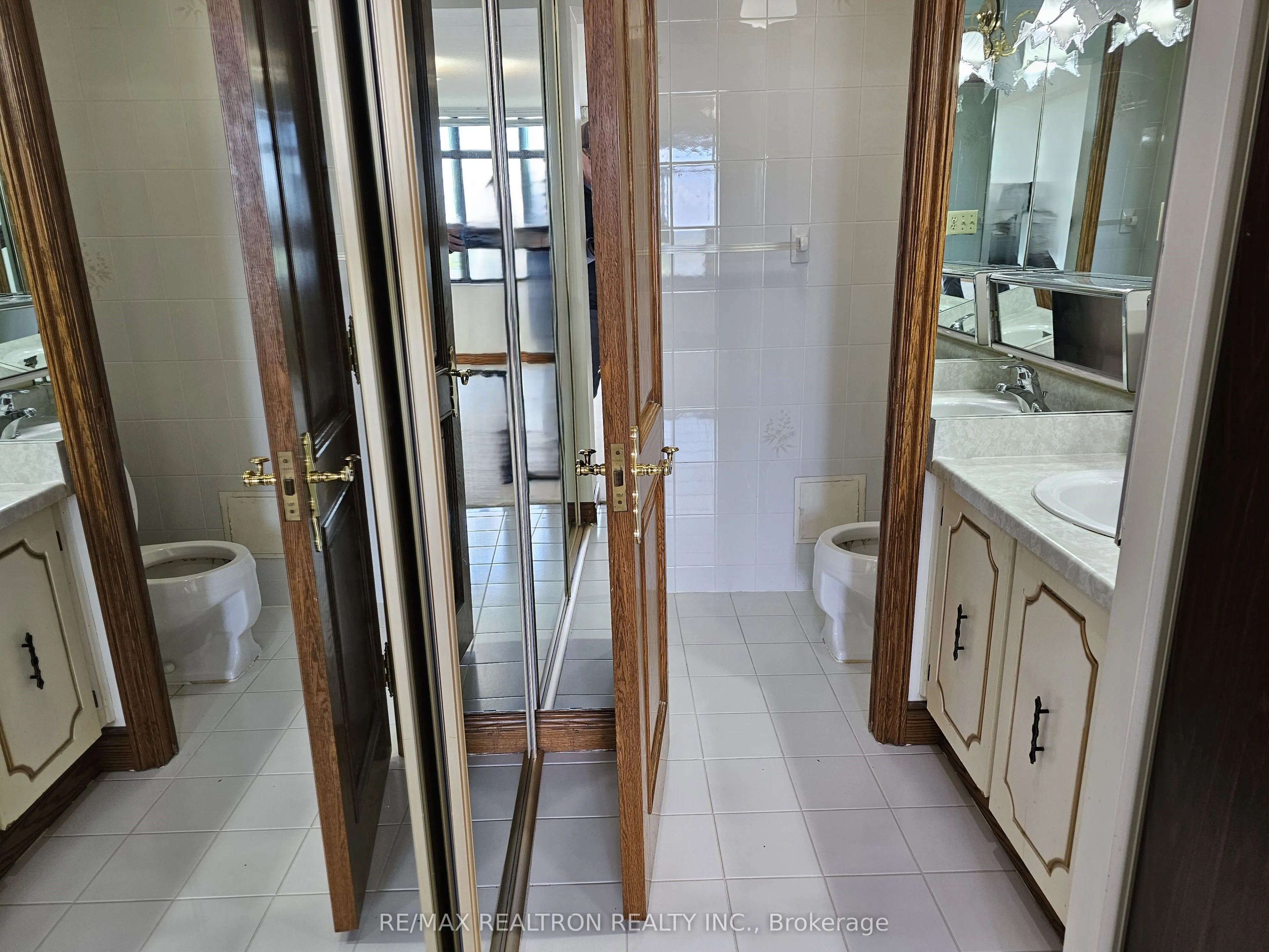 1201 Steeles Avenue W, #804