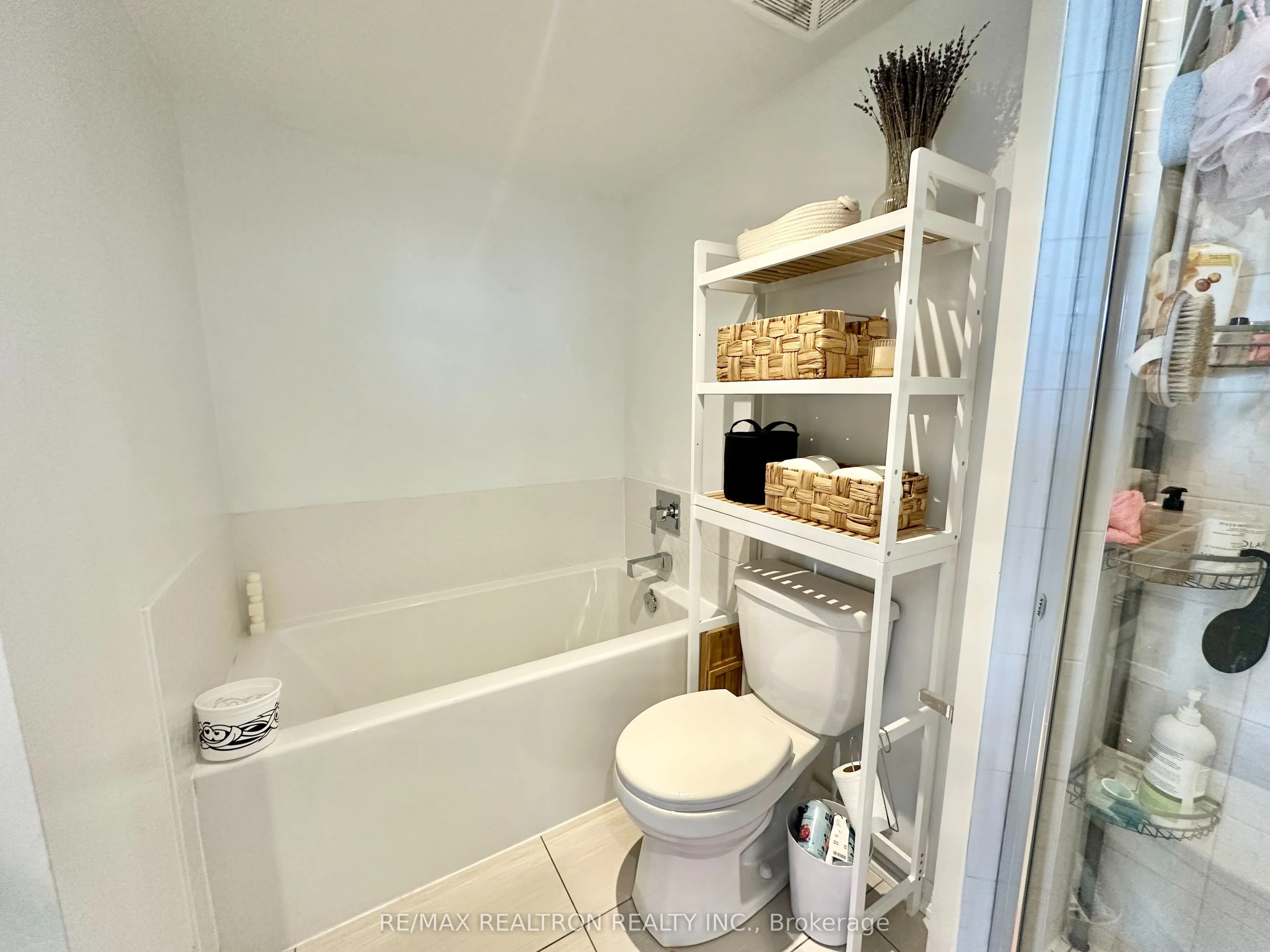 85 East Liberty Street, #1006