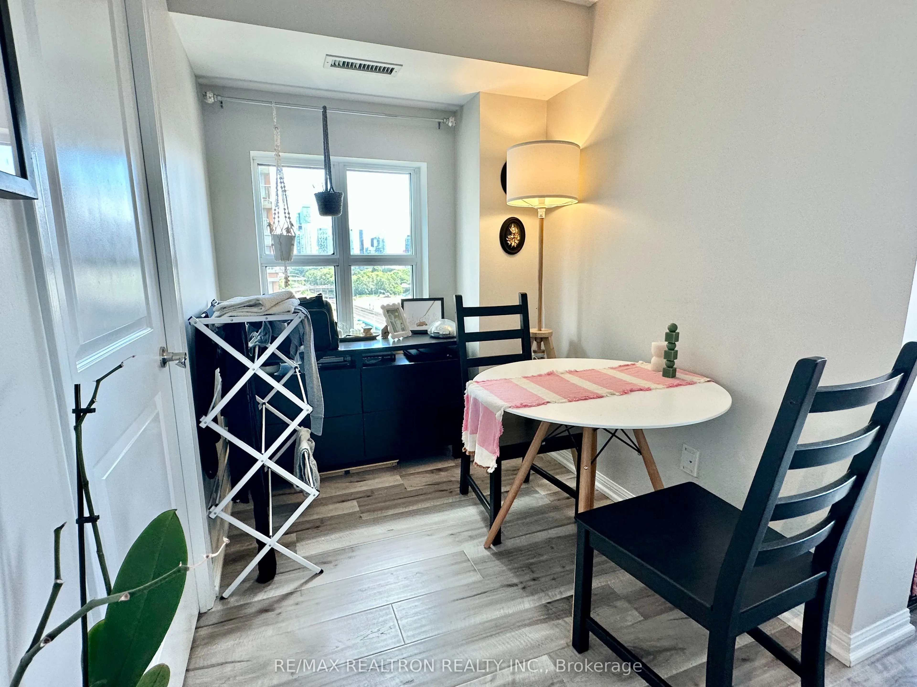 85 East Liberty Street, #1006