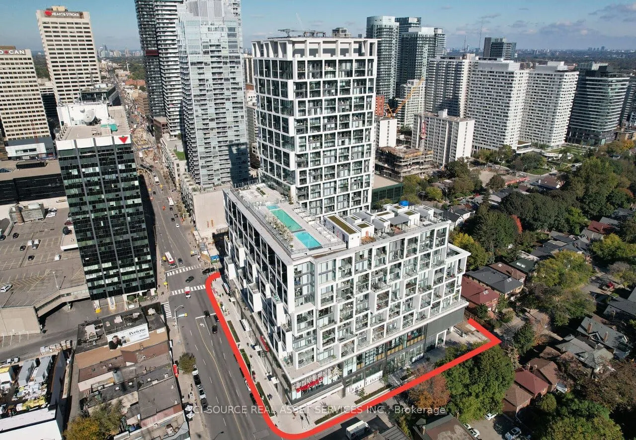 8 Hillsdale Avenue E, #1718