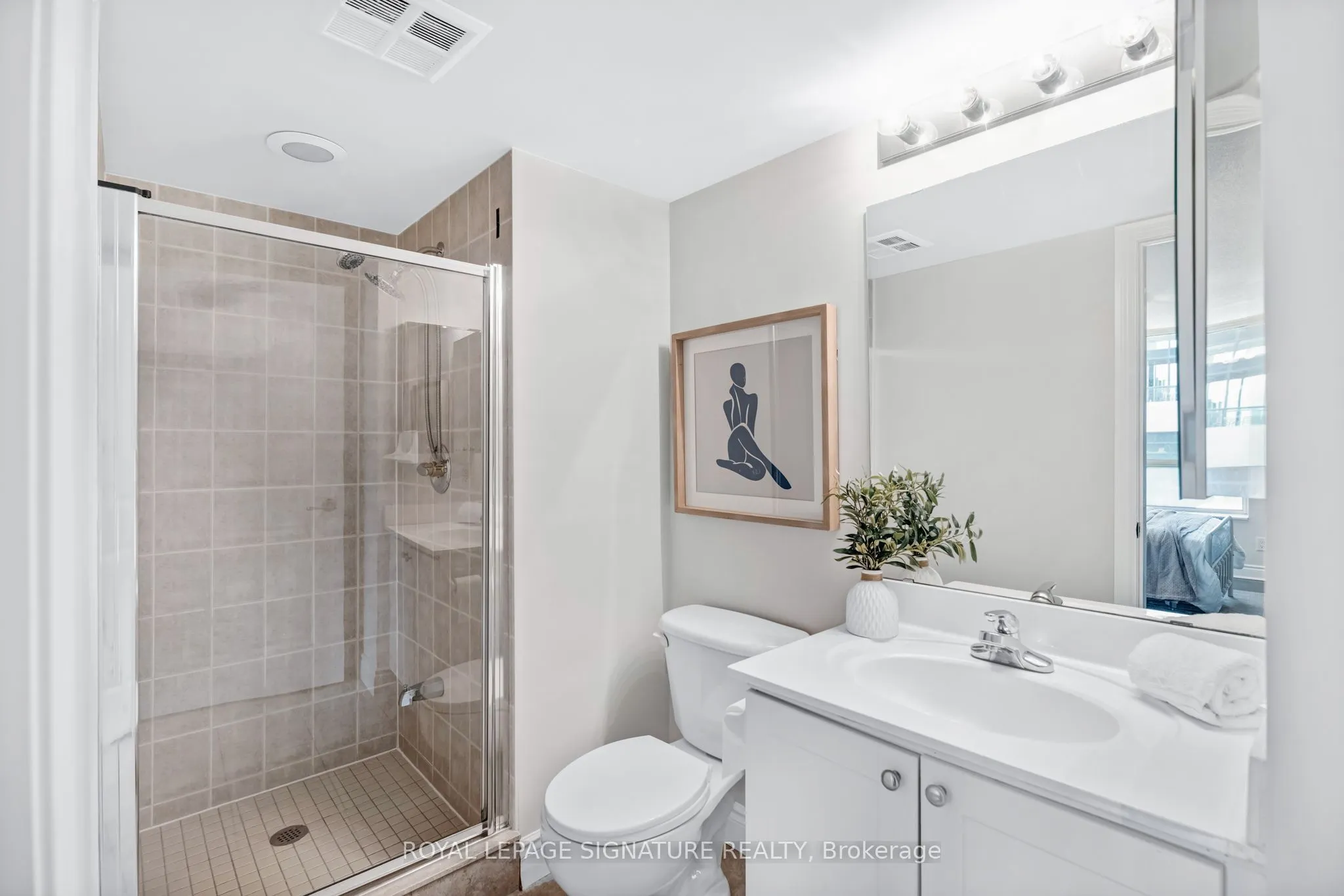 1103 Leslie Street, #403