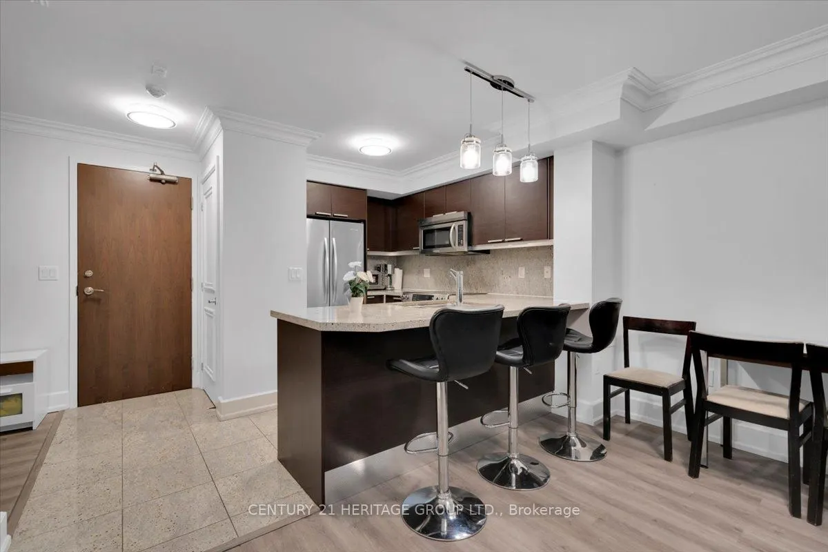 650 Sheppard Avenue E, #219