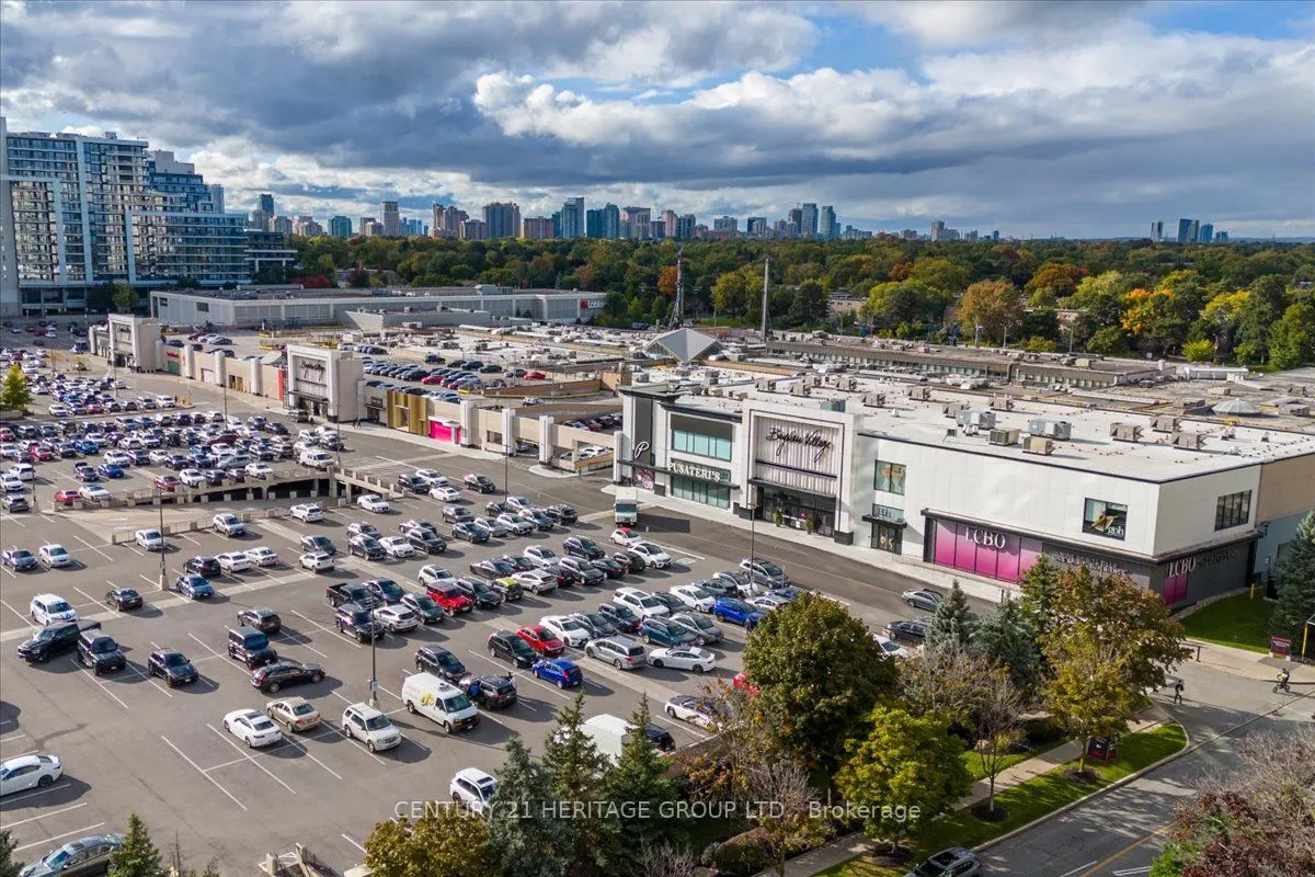 650 Sheppard Avenue E, #219