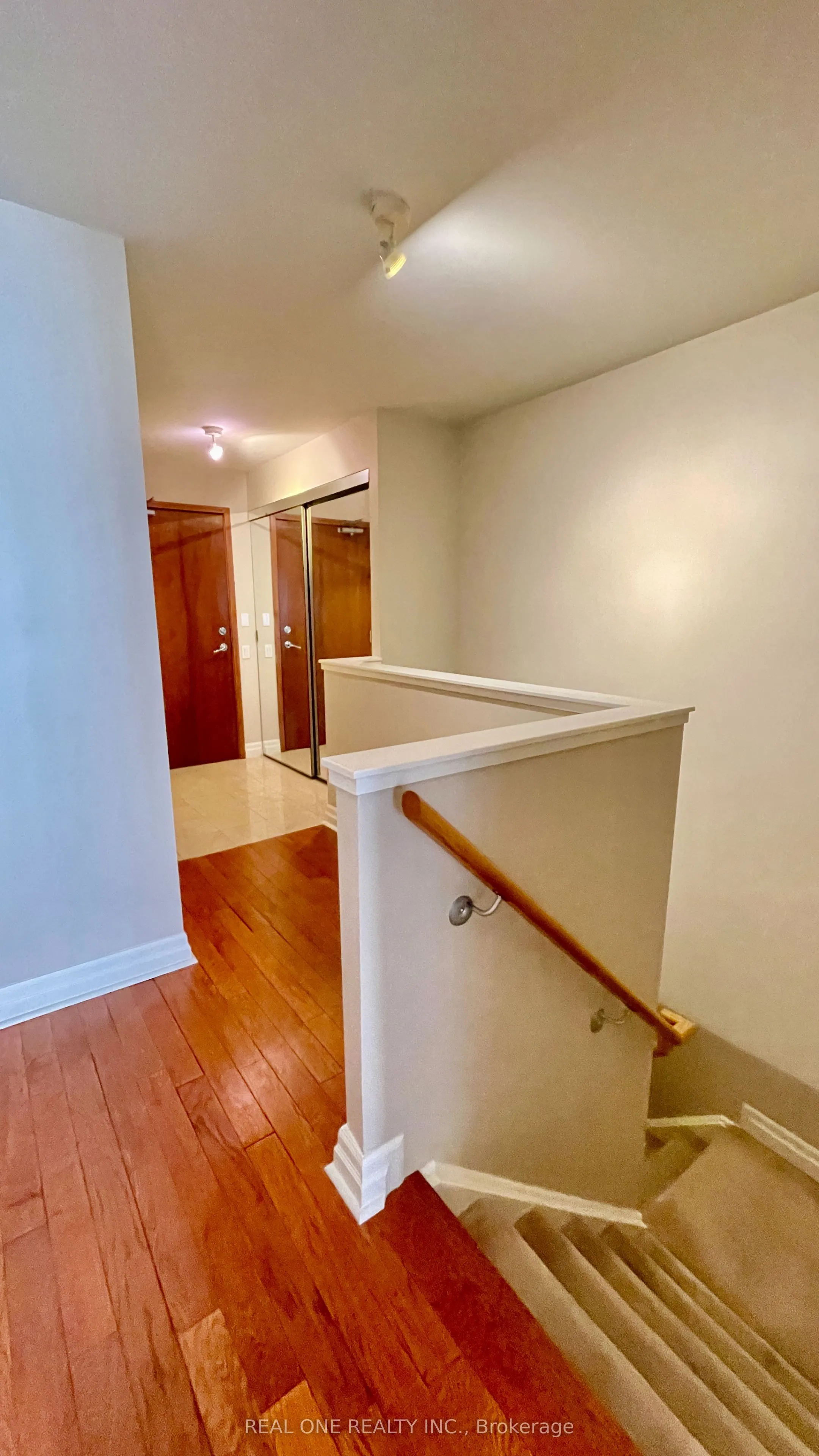500 Queens Quay W, #105W