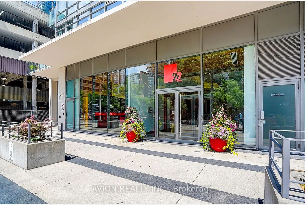 22 Wellesley Street E, #303 (Master Bedroom)