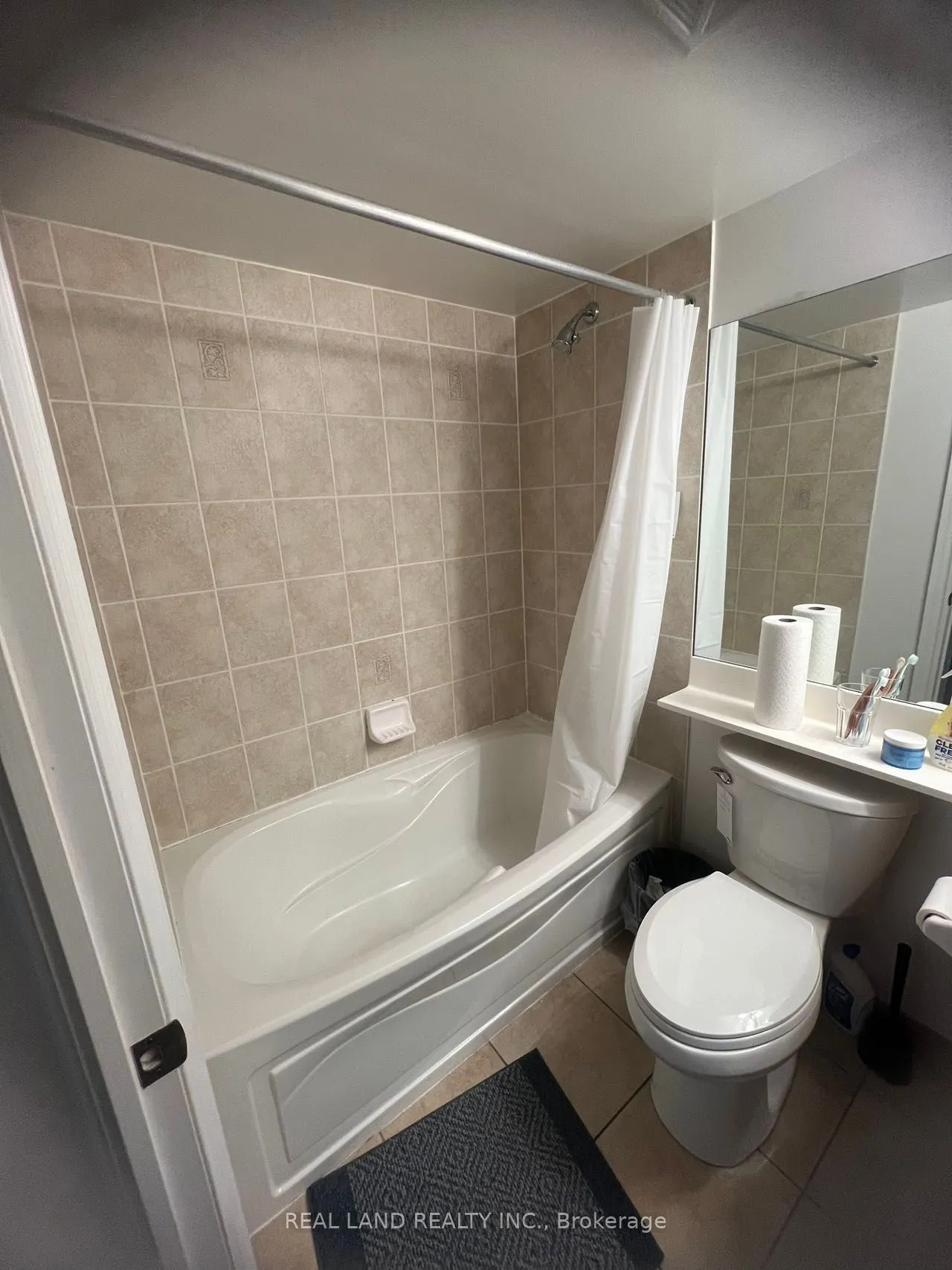 15 Greenview Ave Avenue, #2901