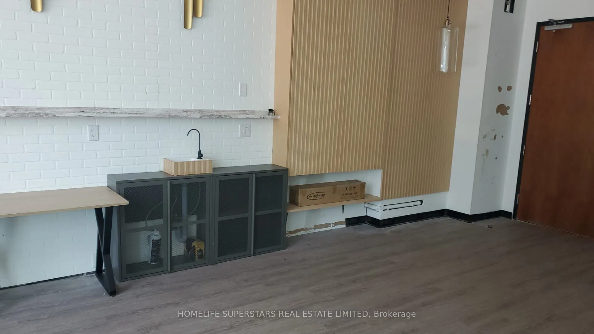 130 Queens Quay Street, #504