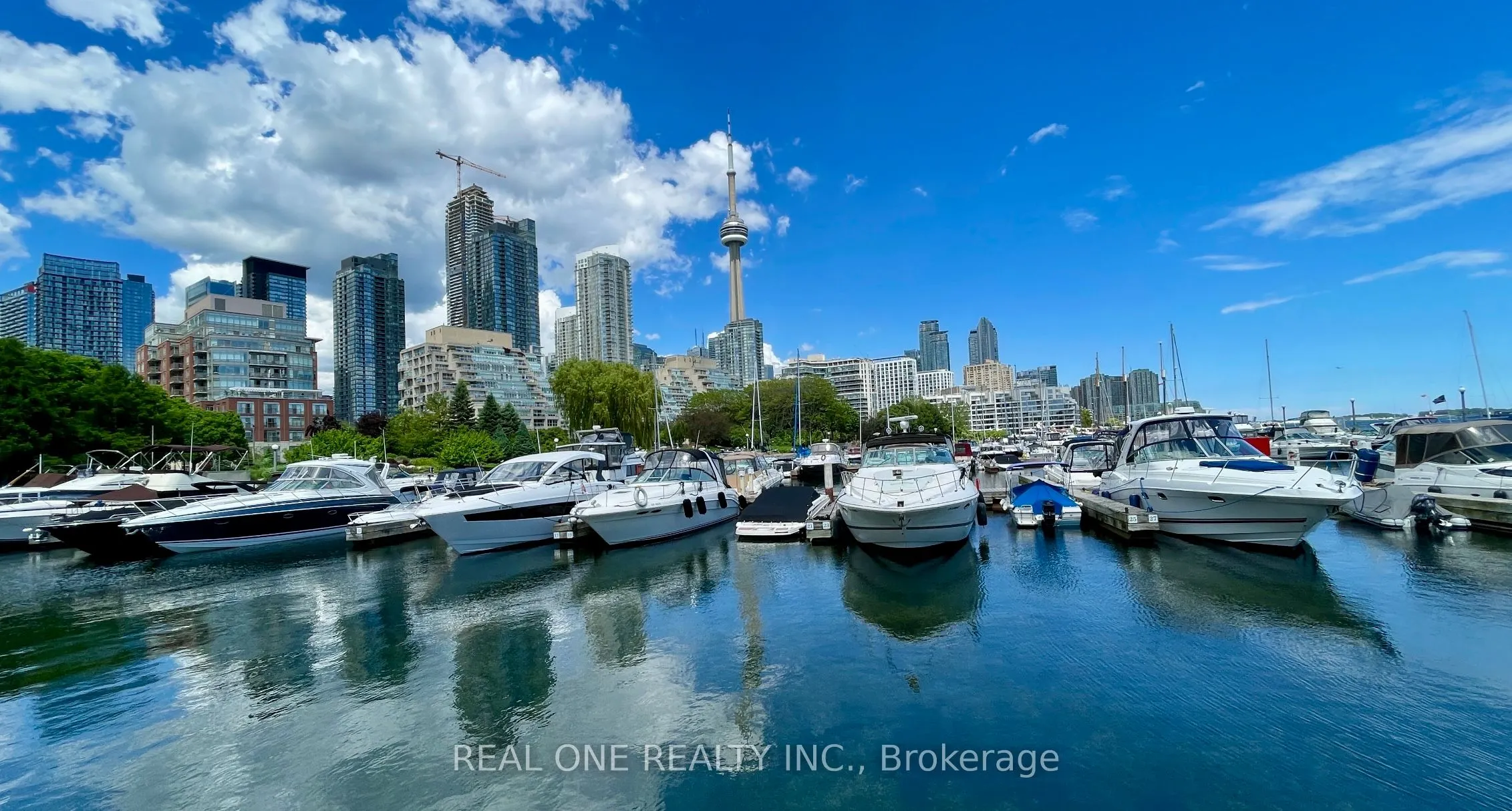 500 Queens Quay W, #105W Gr