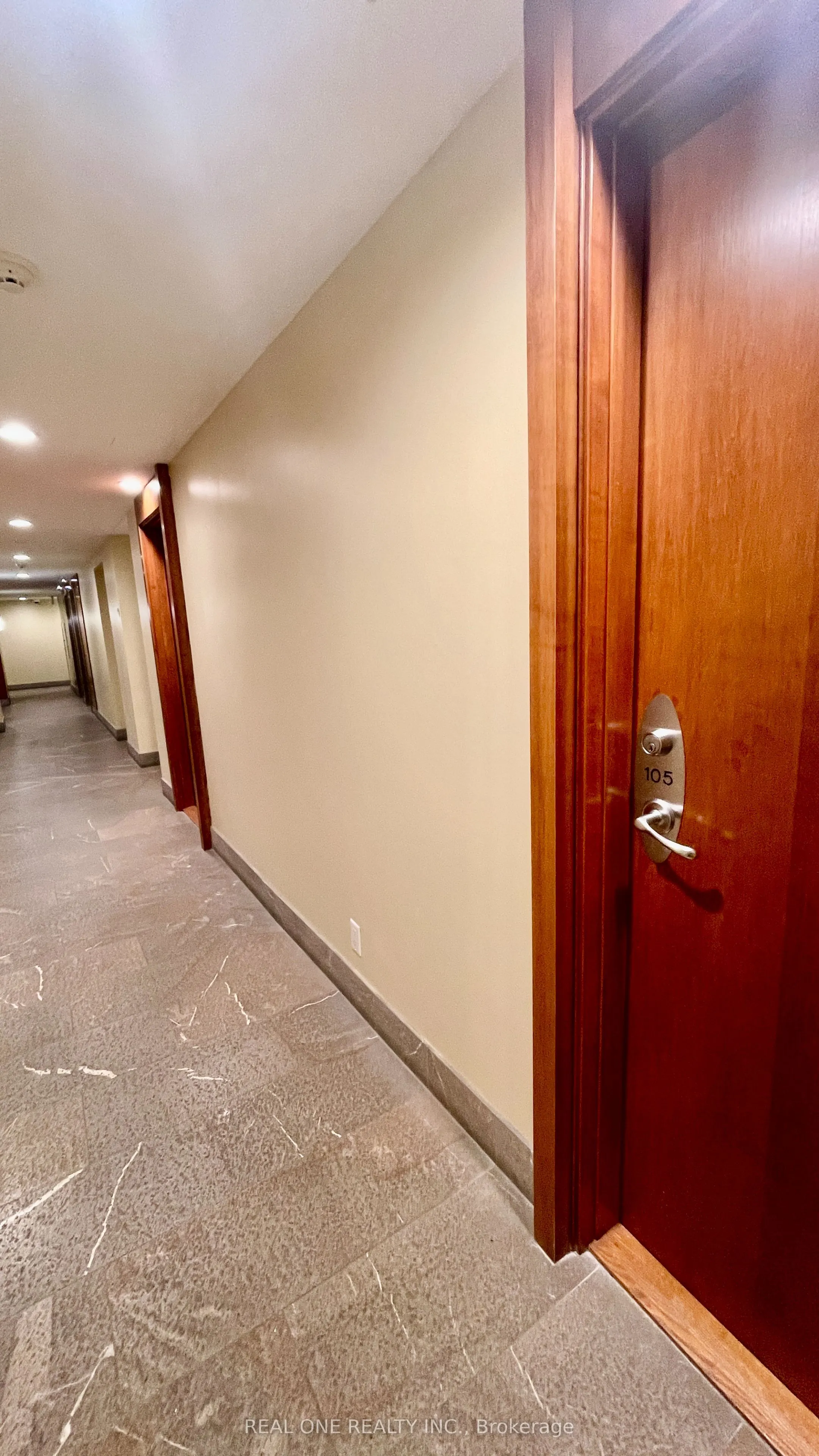 500 Queens Quay W, #105W Gr