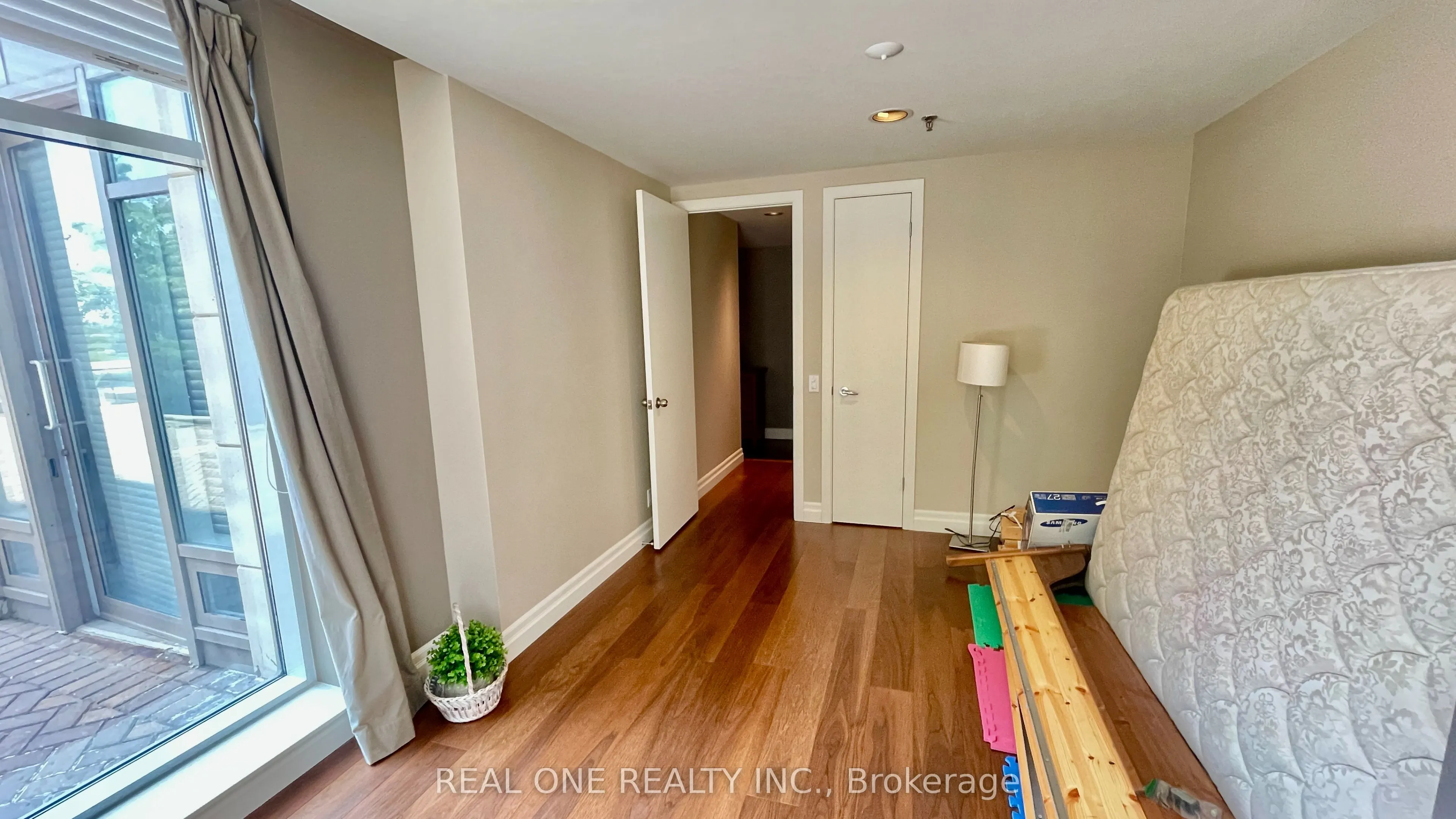 500 Queens Quay W, #105W Gr