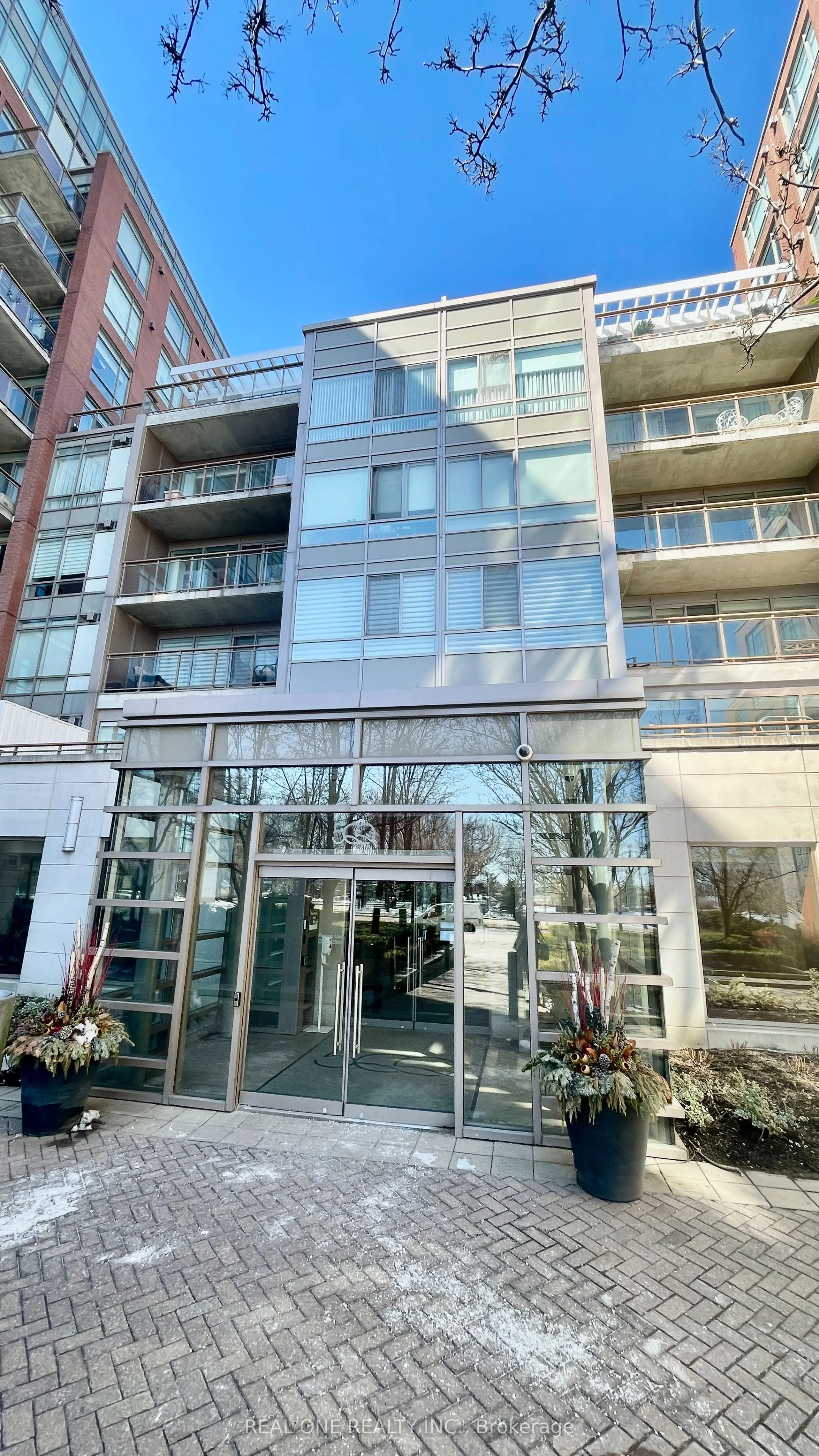 500 Queens Quay W, #105W Gr