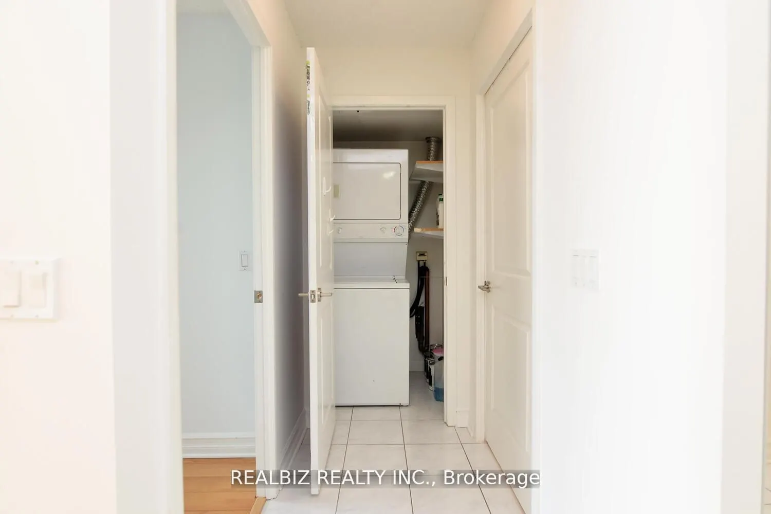 4968 Yonge Street, #2116