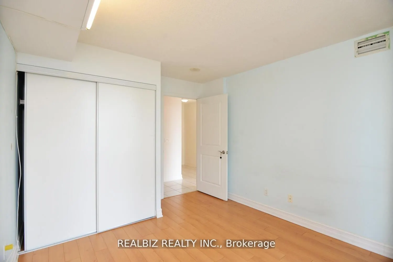 4968 Yonge Street, #2116