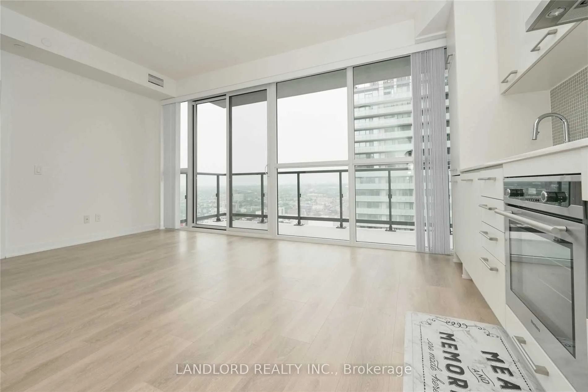 87 Peter Street, #3507