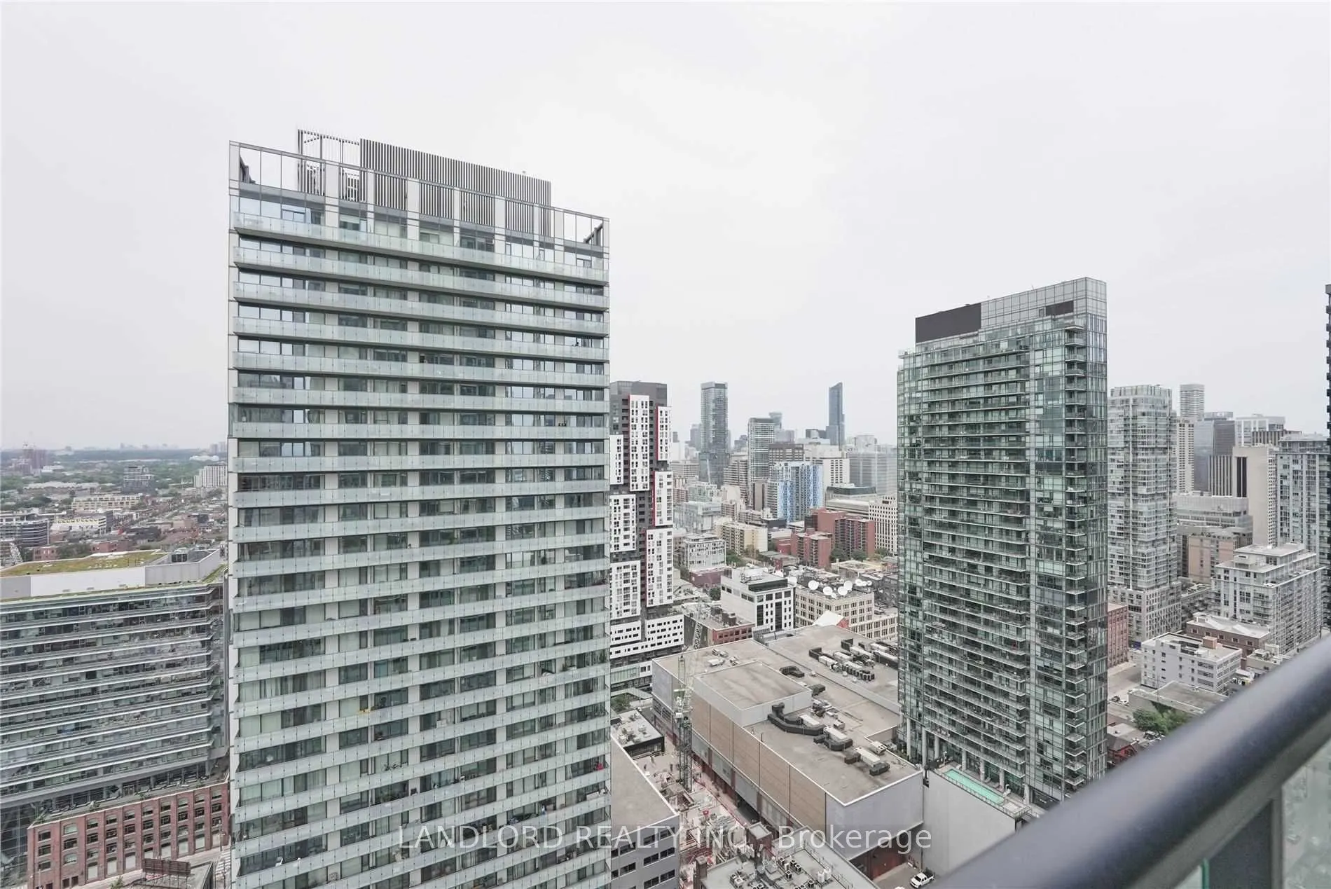87 Peter Street, #3507