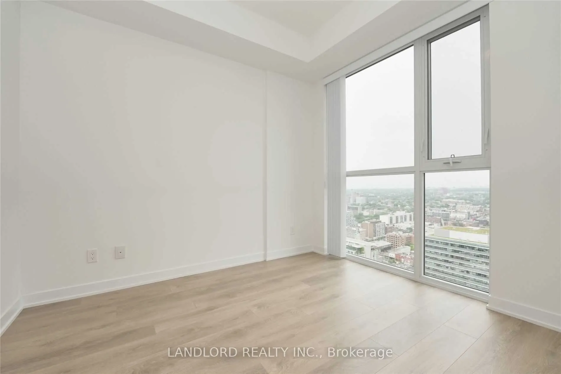 87 Peter Street, #3507