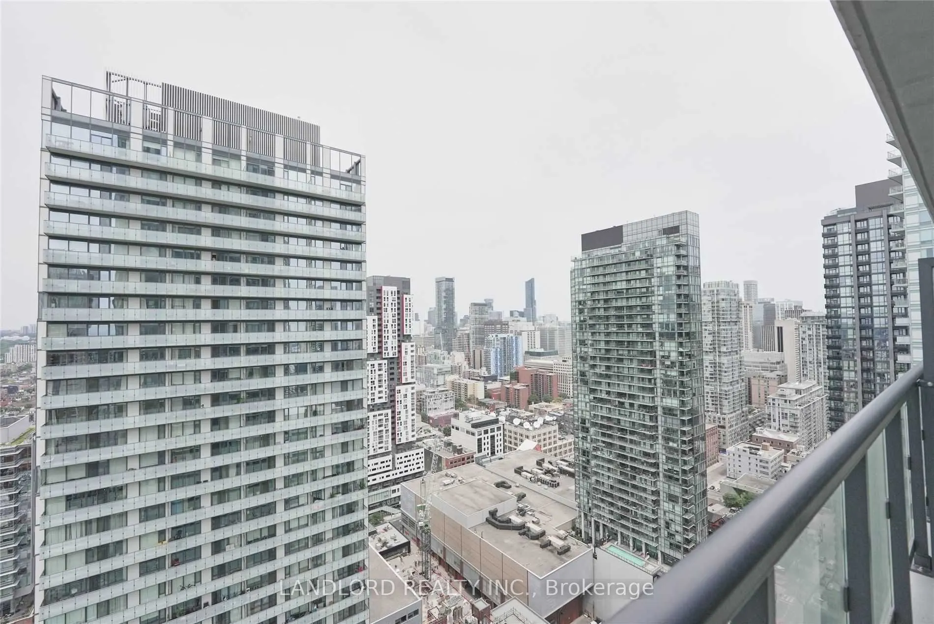 87 Peter Street, #3507