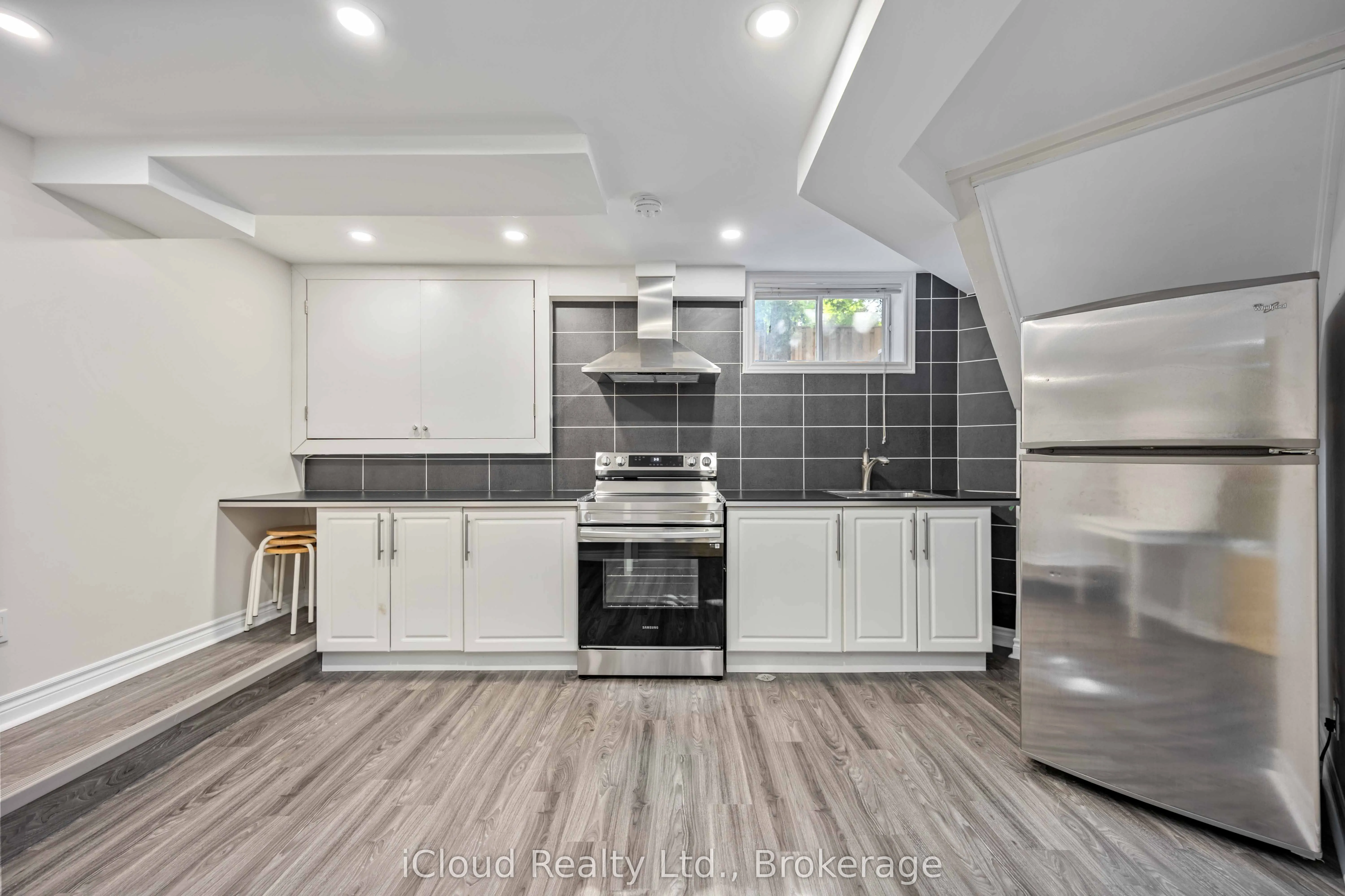 211 Glendora Avenue, #BSMT