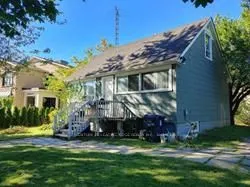 40 Wedgewood Drive