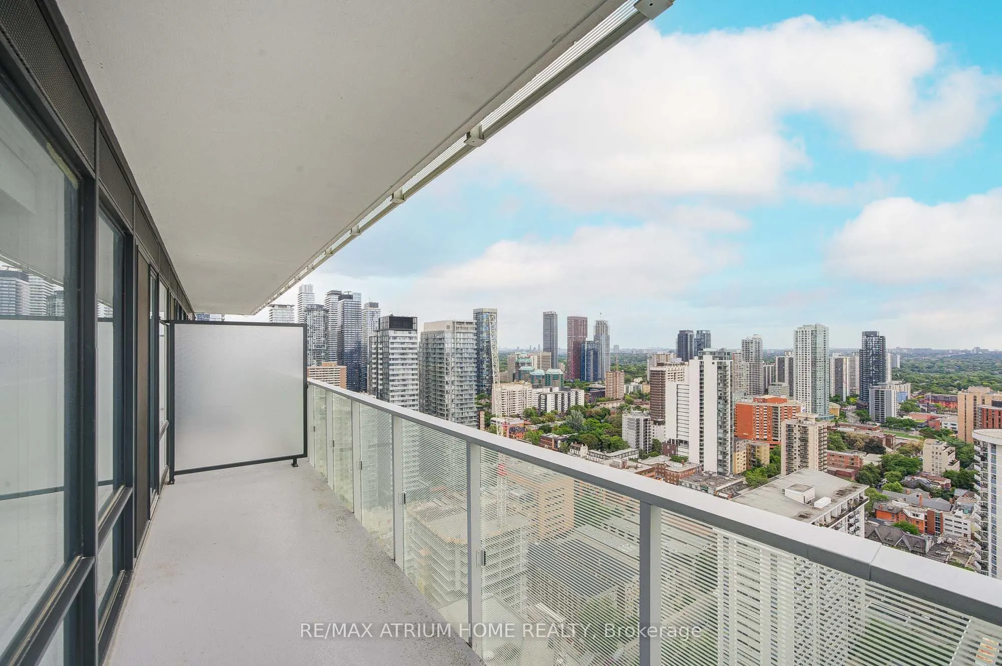 501 Yonge Street, #3207