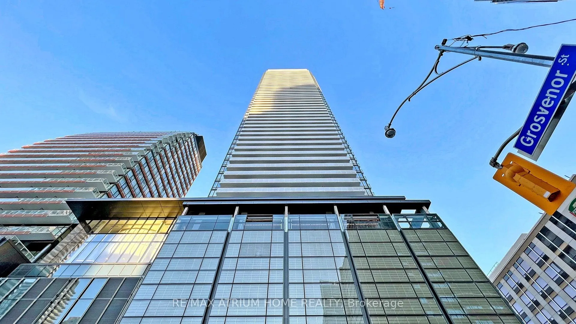 501 Yonge Street, #3207