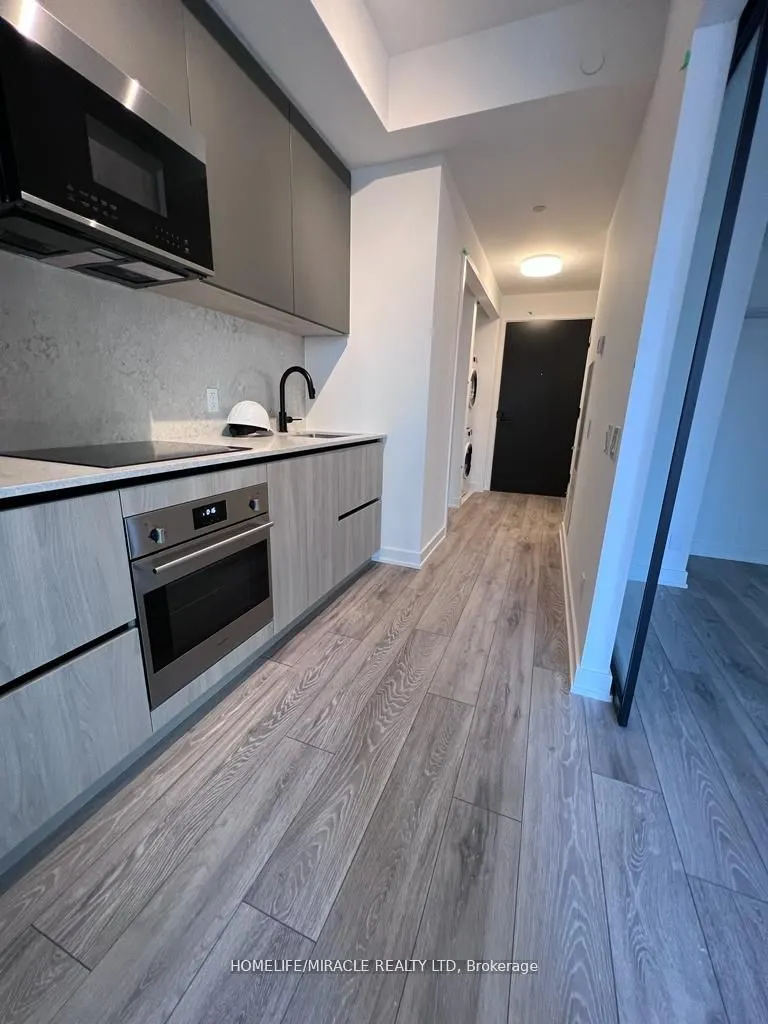 108 Peter Street, #1311