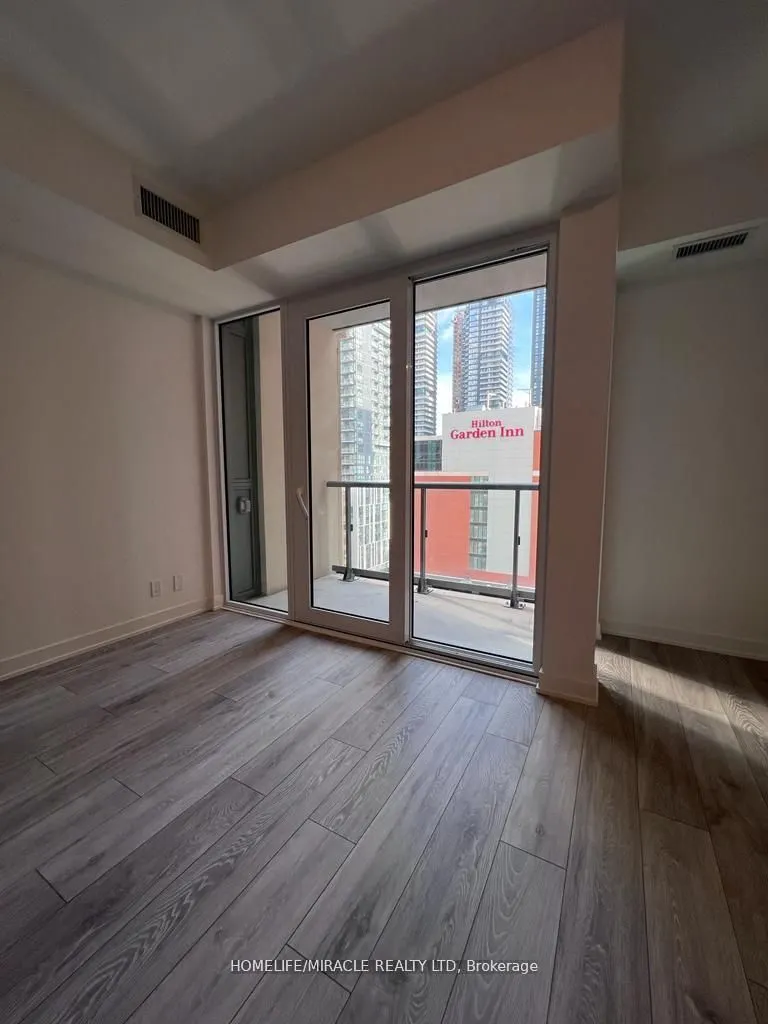 108 Peter Street, #1311