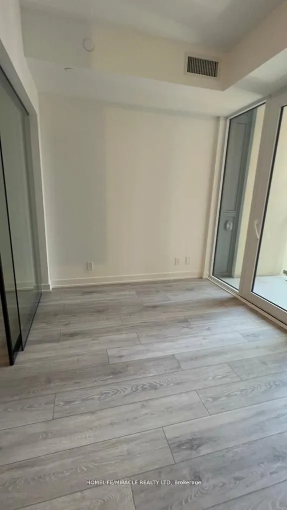 108 Peter Street, #1311