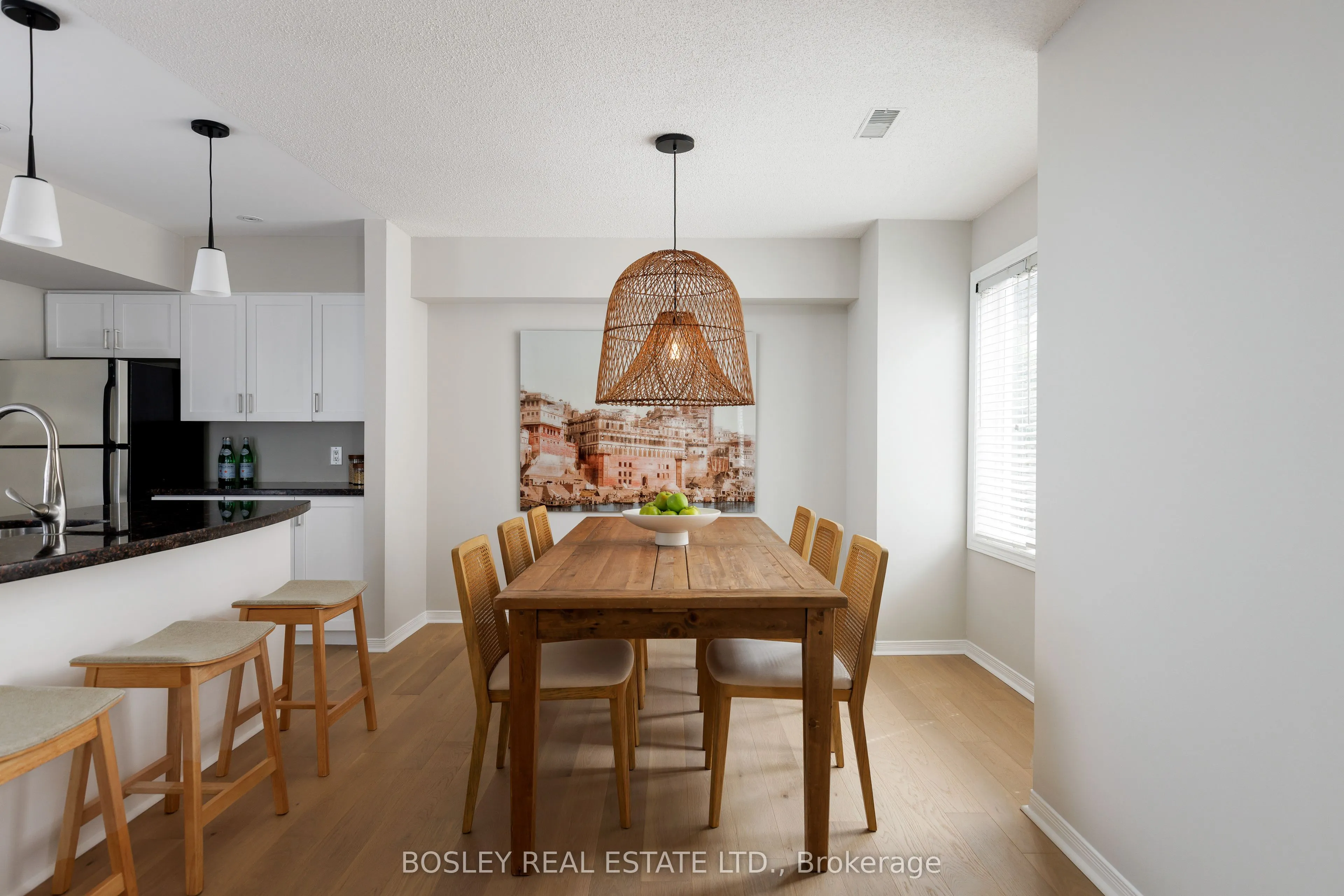 208 Niagara Street, #58