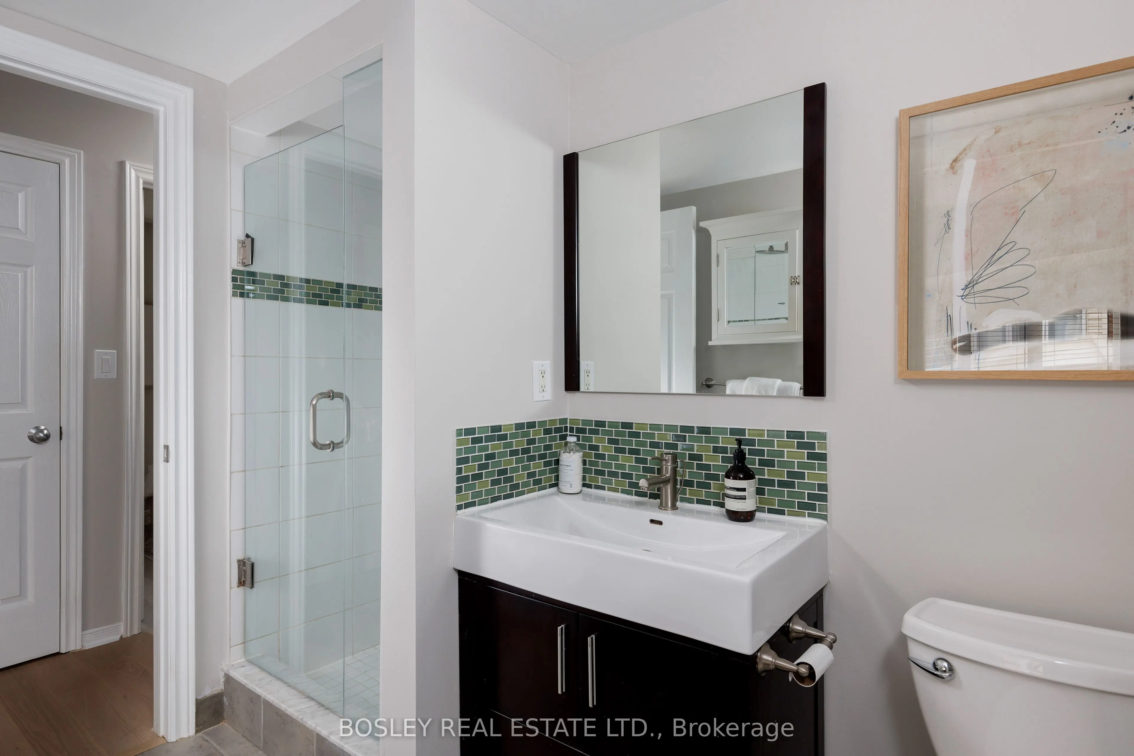 208 Niagara Street, #58