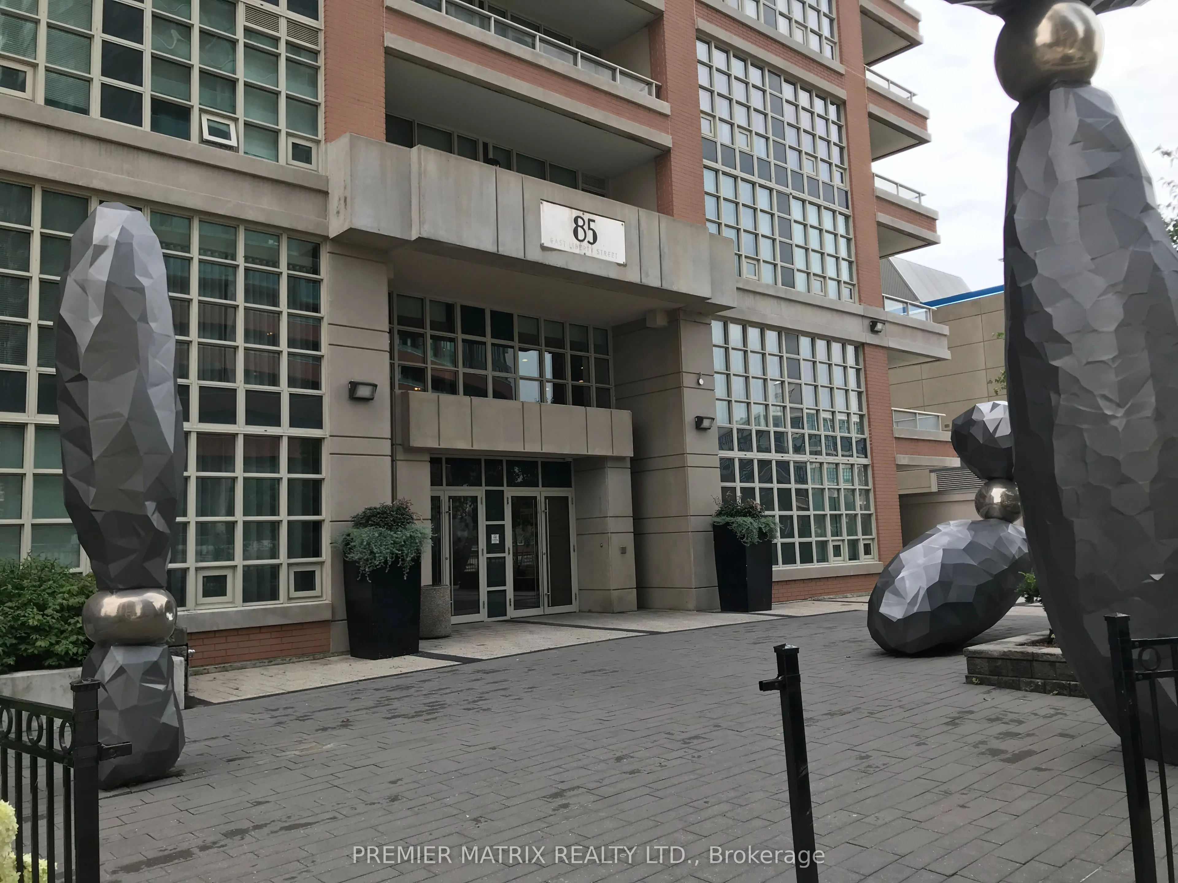 85 East Liberty Street, #1903