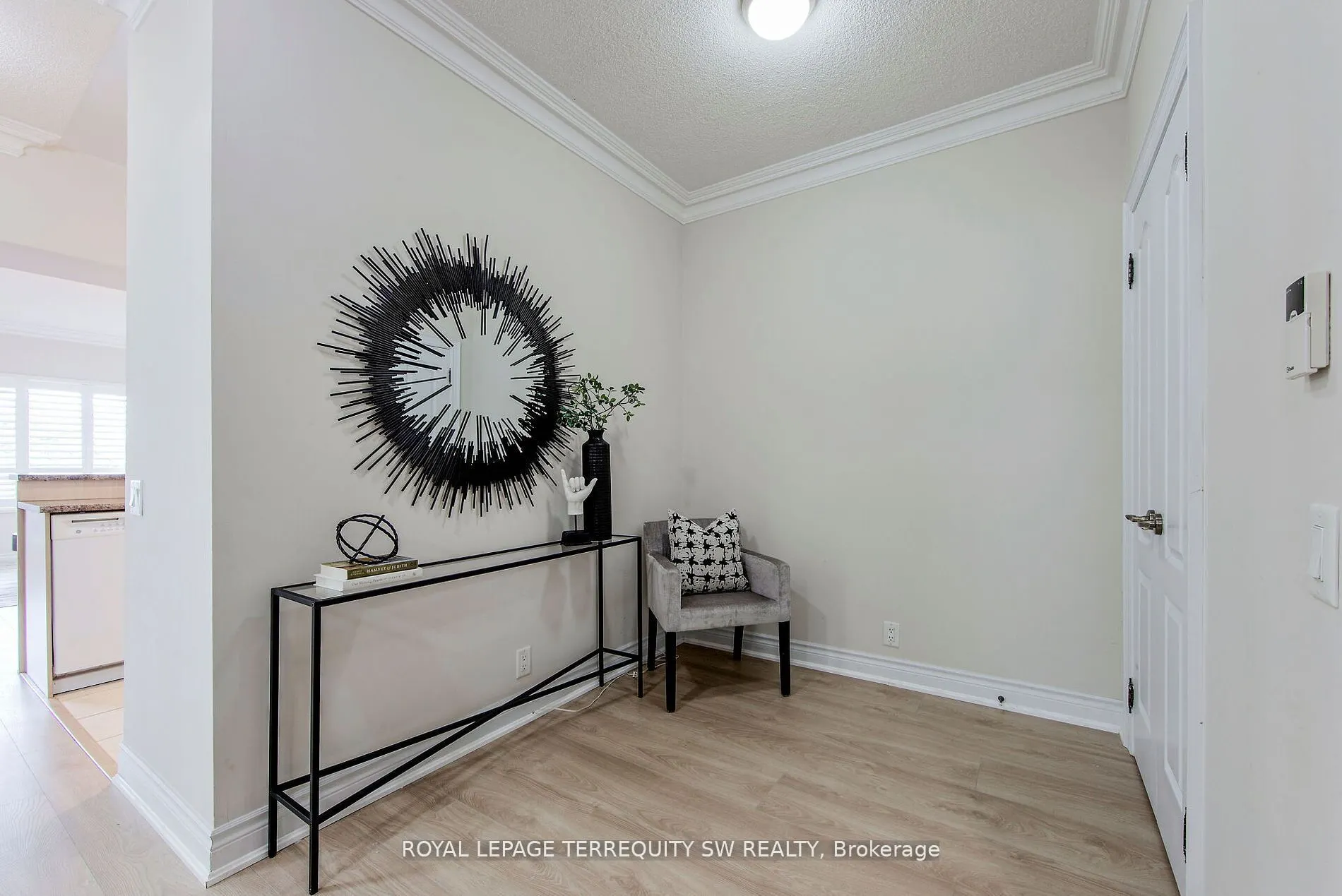 2 Clairtrell Road, #208