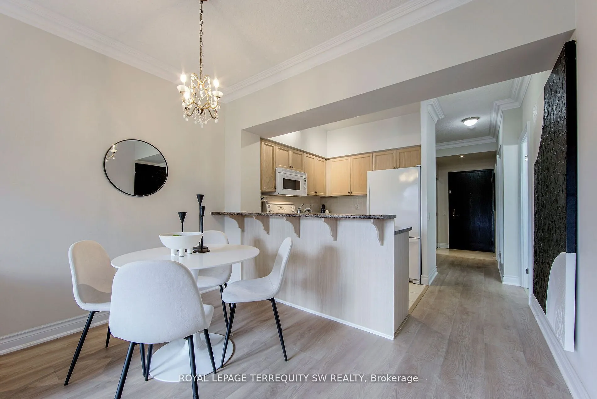 2 Clairtrell Road, #208
