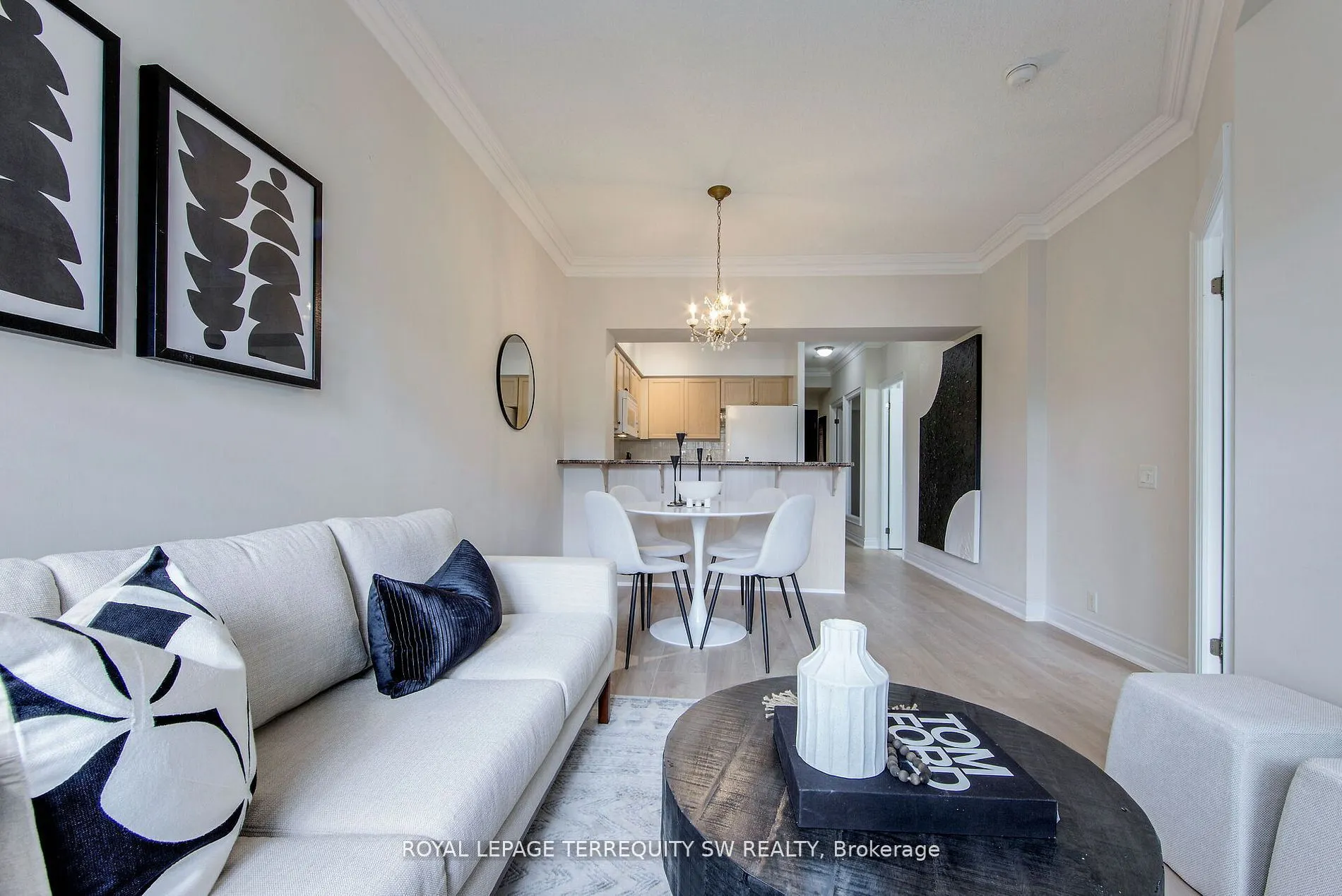 2 Clairtrell Road, #208