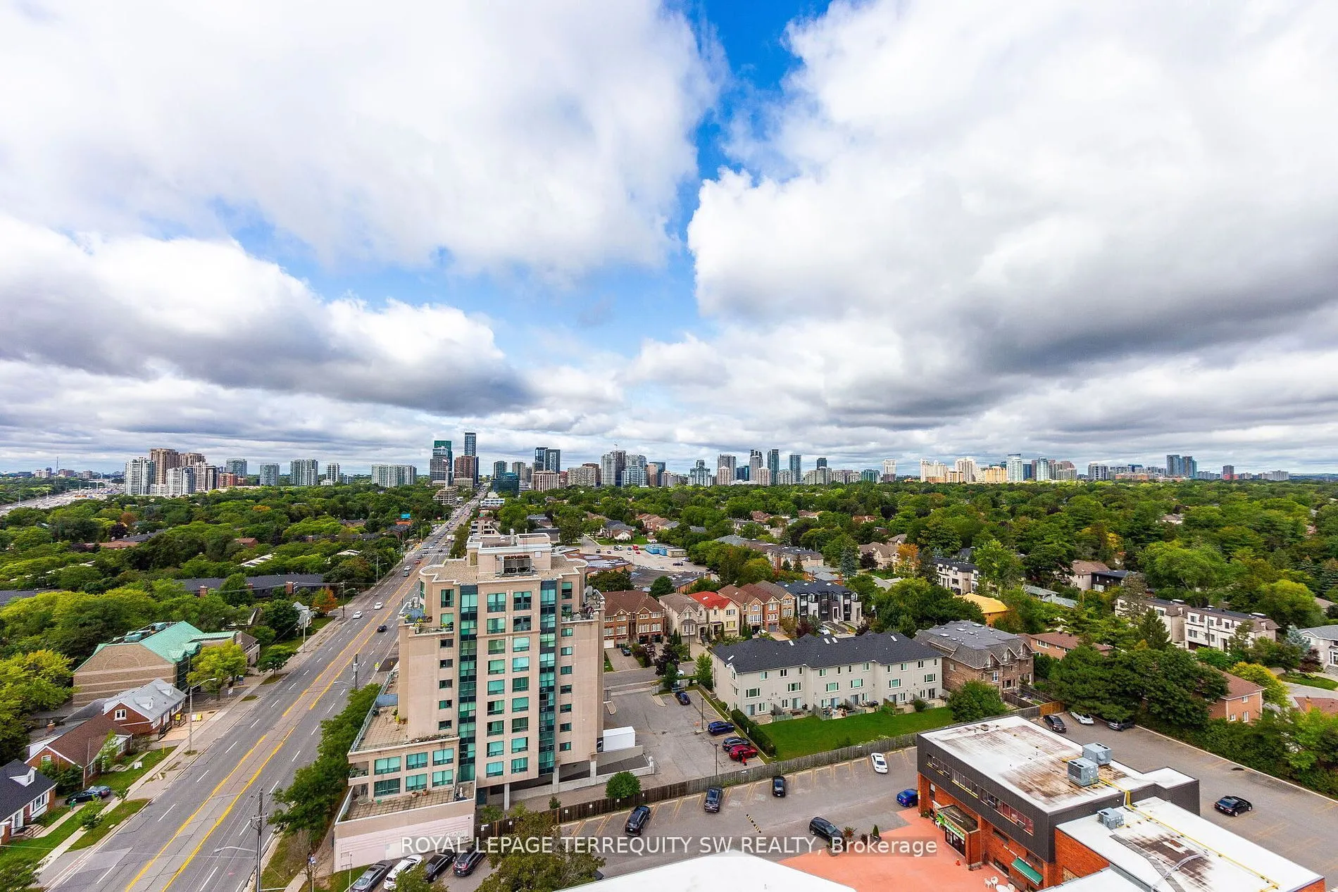 2 Clairtrell Road, #208